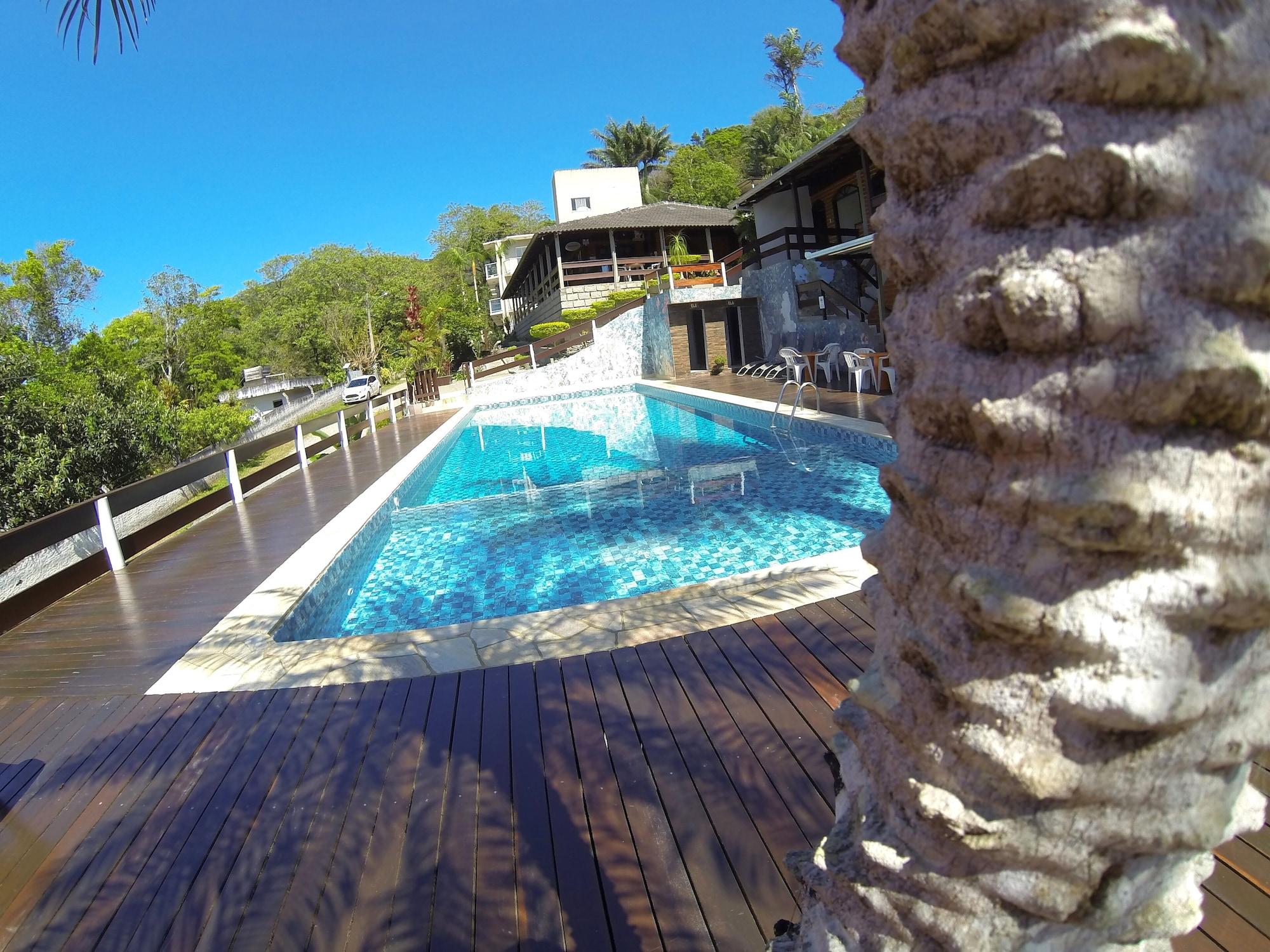 Vista Piscina Pousada Magnus