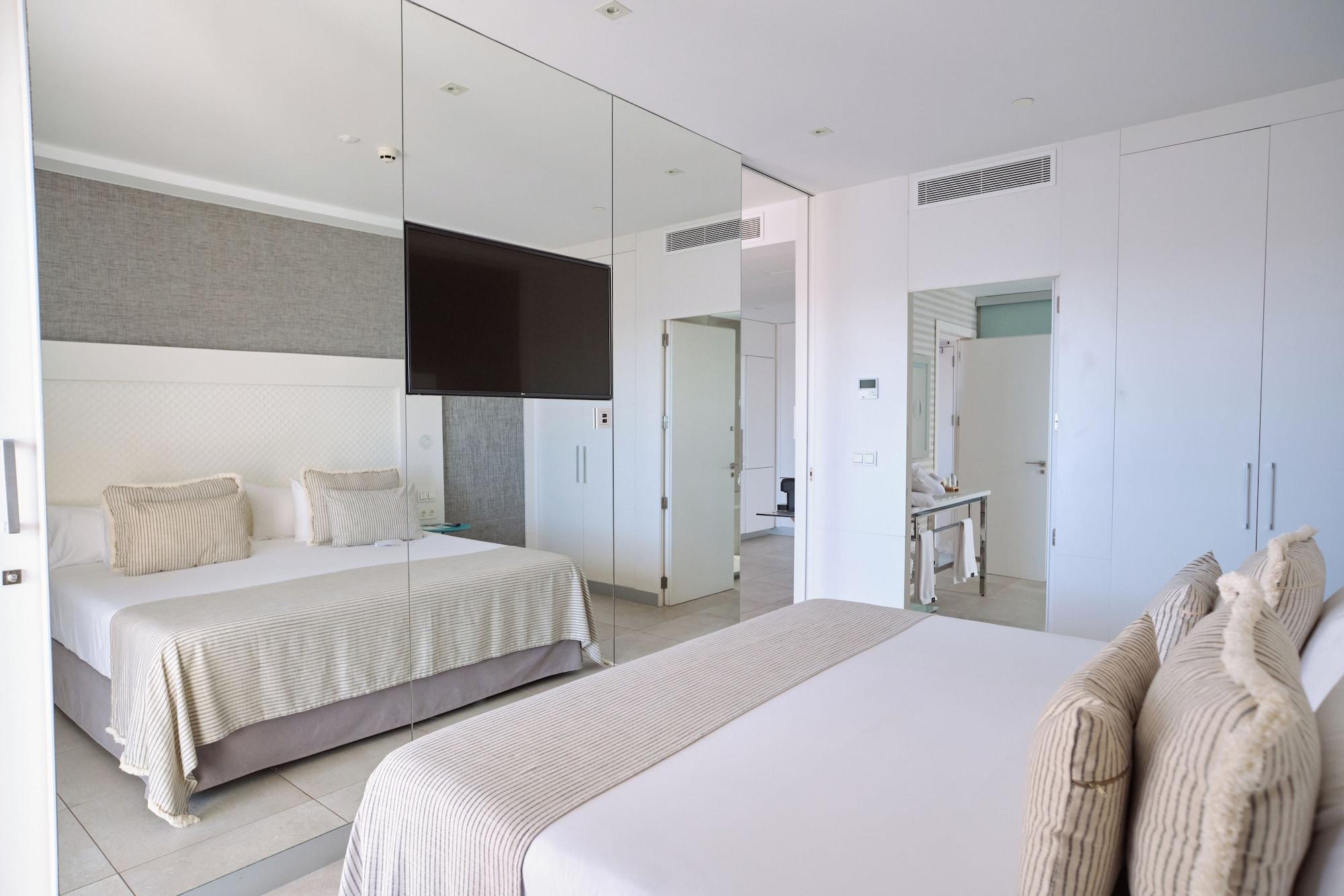 Habitación ESTIMAR Calpe Suitopia