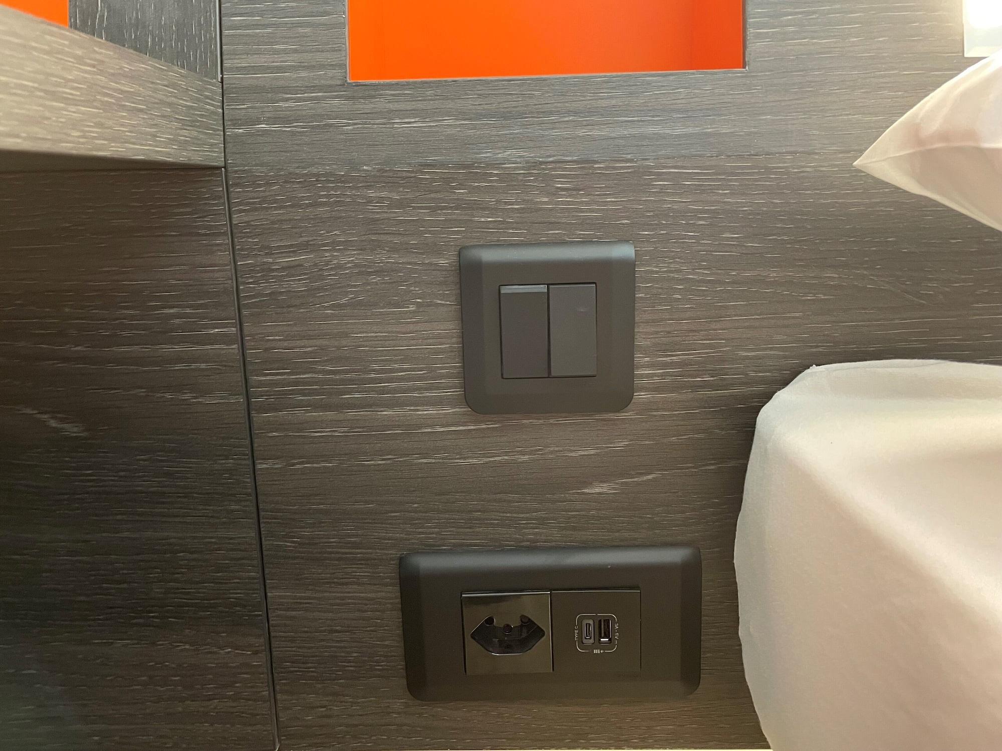 Set de Habitación easyHotel Zurich City Main Station
