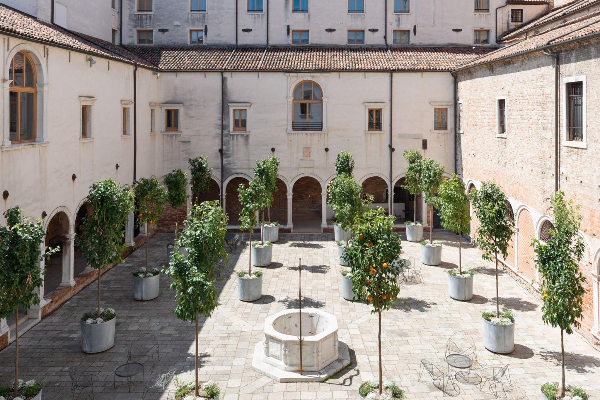 Vista Exterior Combo Venezia