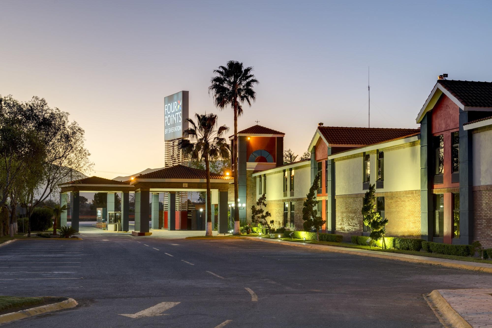 Vista Exterior Four Points by Sheraton Saltillo
