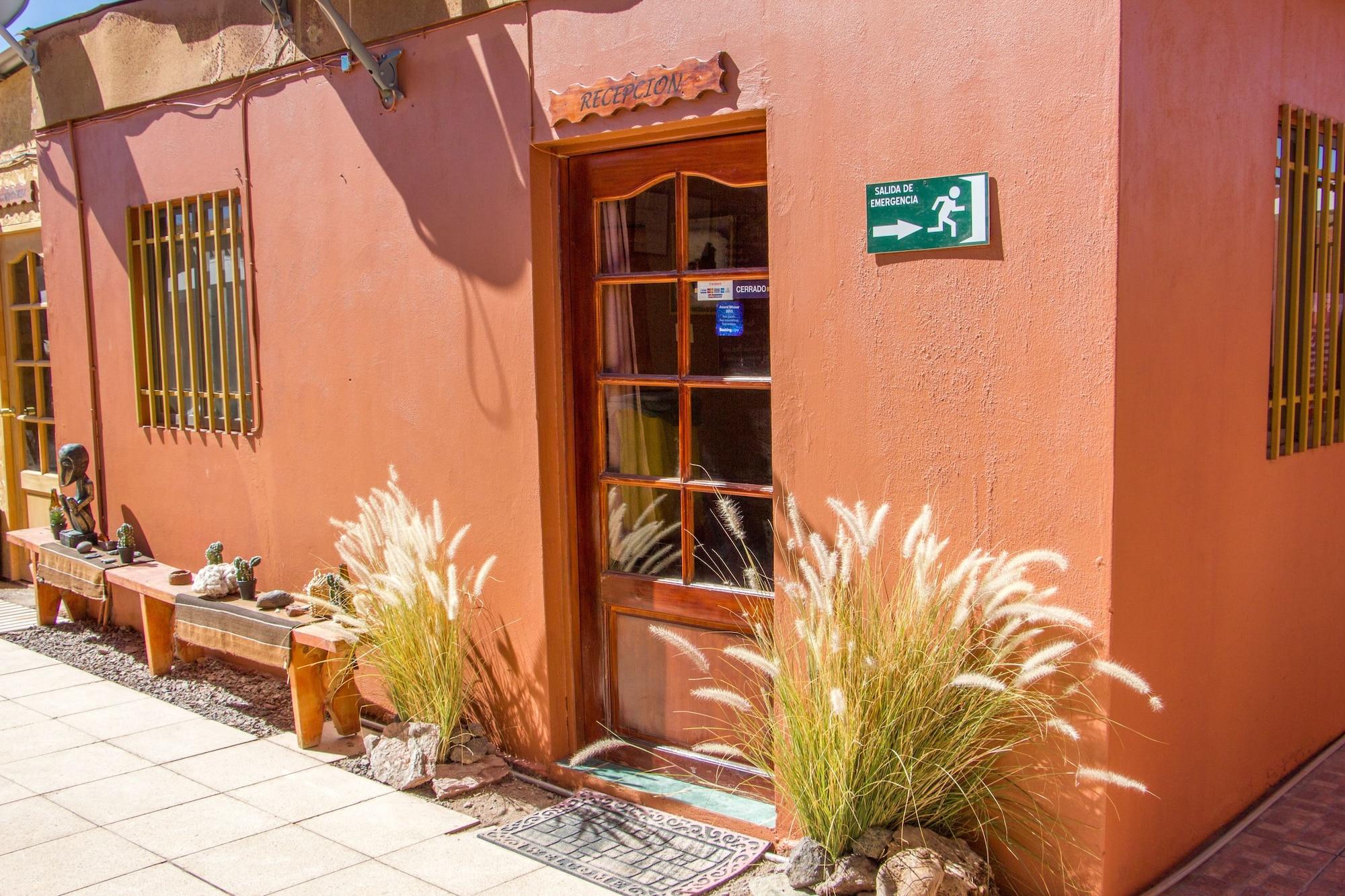 Vista Exterior Hostal Lalck Cketi San Pedro de Atacama
