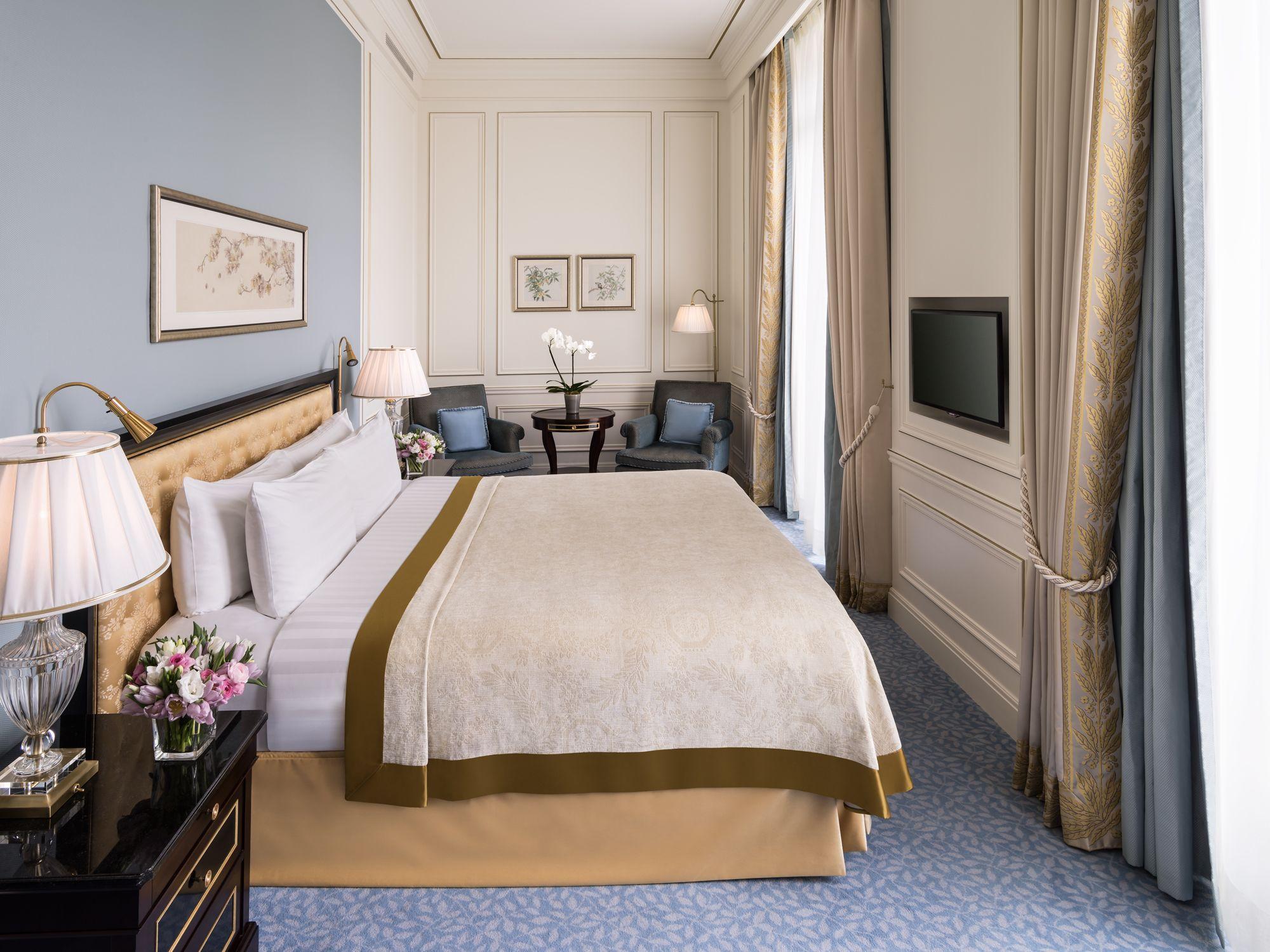 Hotel Shangri-La Hotel Paris