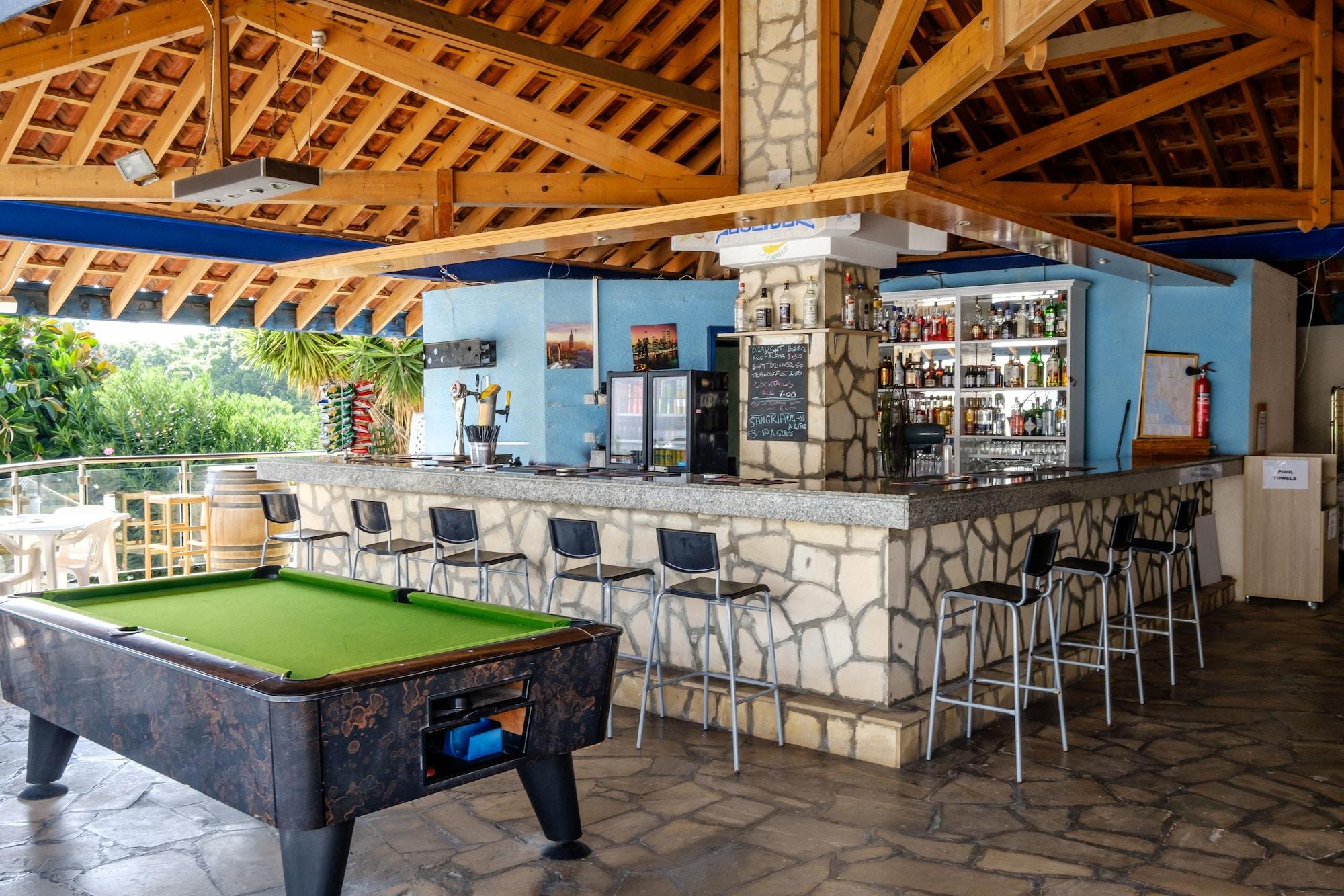 Bar/Salón Pandream Hotel Apartments
