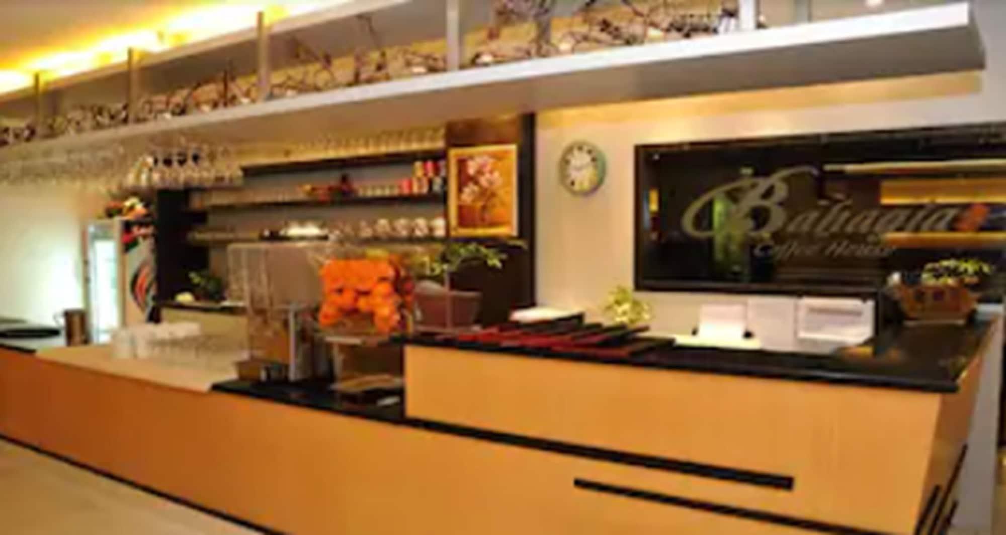 Bar/Salón Hotel Bahagia