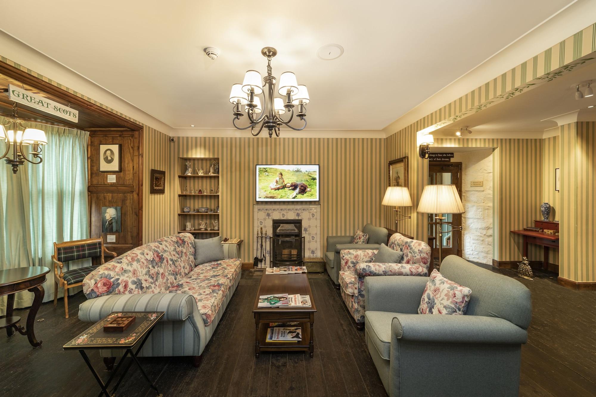 Vista Lobby Rokeby Manor