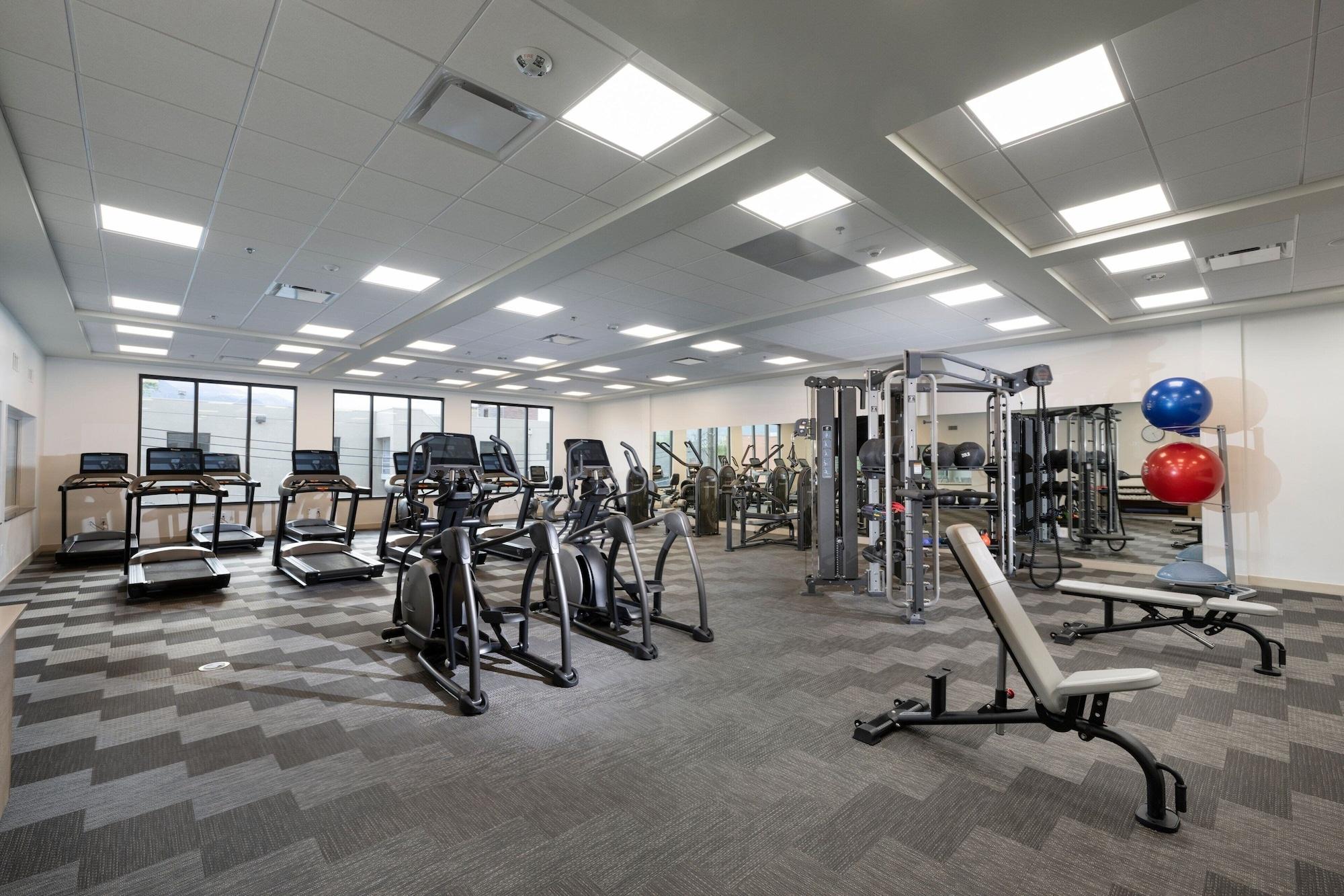 Gimnasio SpringHill Suites by Marriott Colorado Springs Downtown