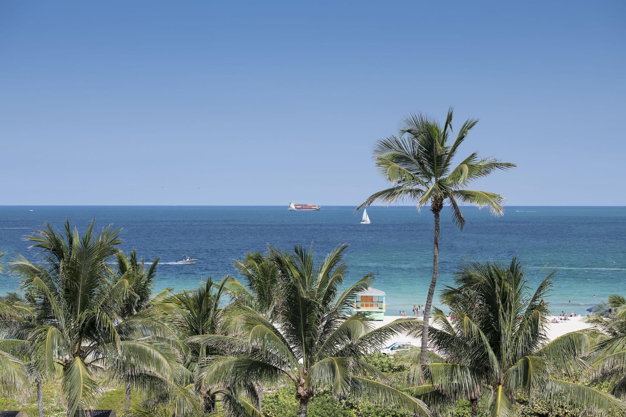 Playa The Penguin Hotel