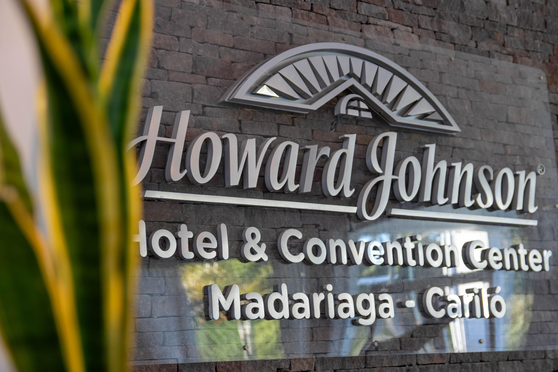 Vista Lobby Howard Johnson Hotel & Convention Center Madariaga Carilo