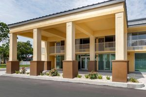 Alojamiento - Quality Inn Saint Petersburg North-Tampa Bay