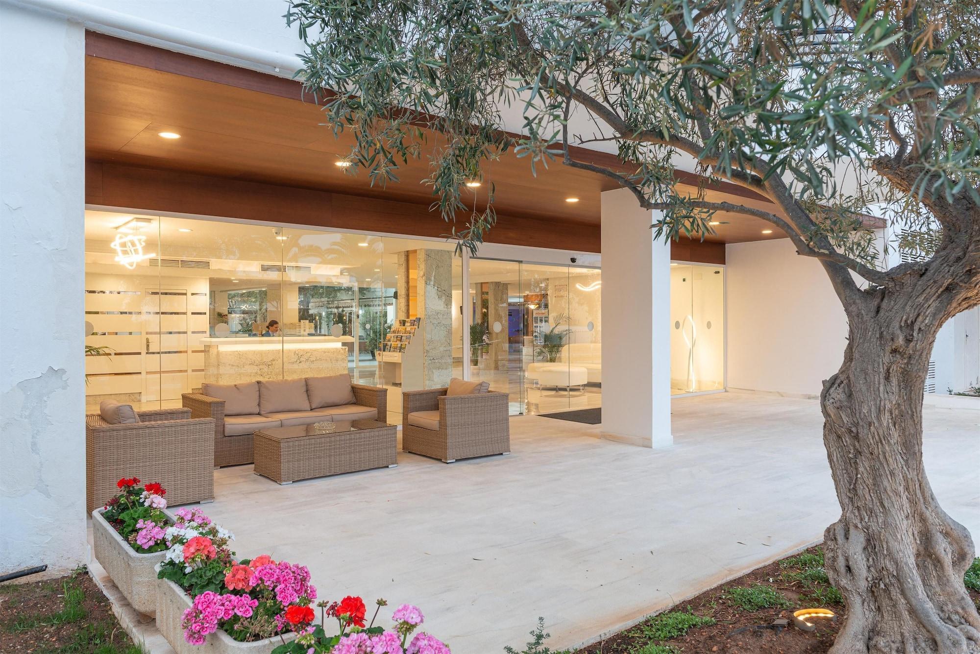 Vista Exterior Alcudia Beach Apartments