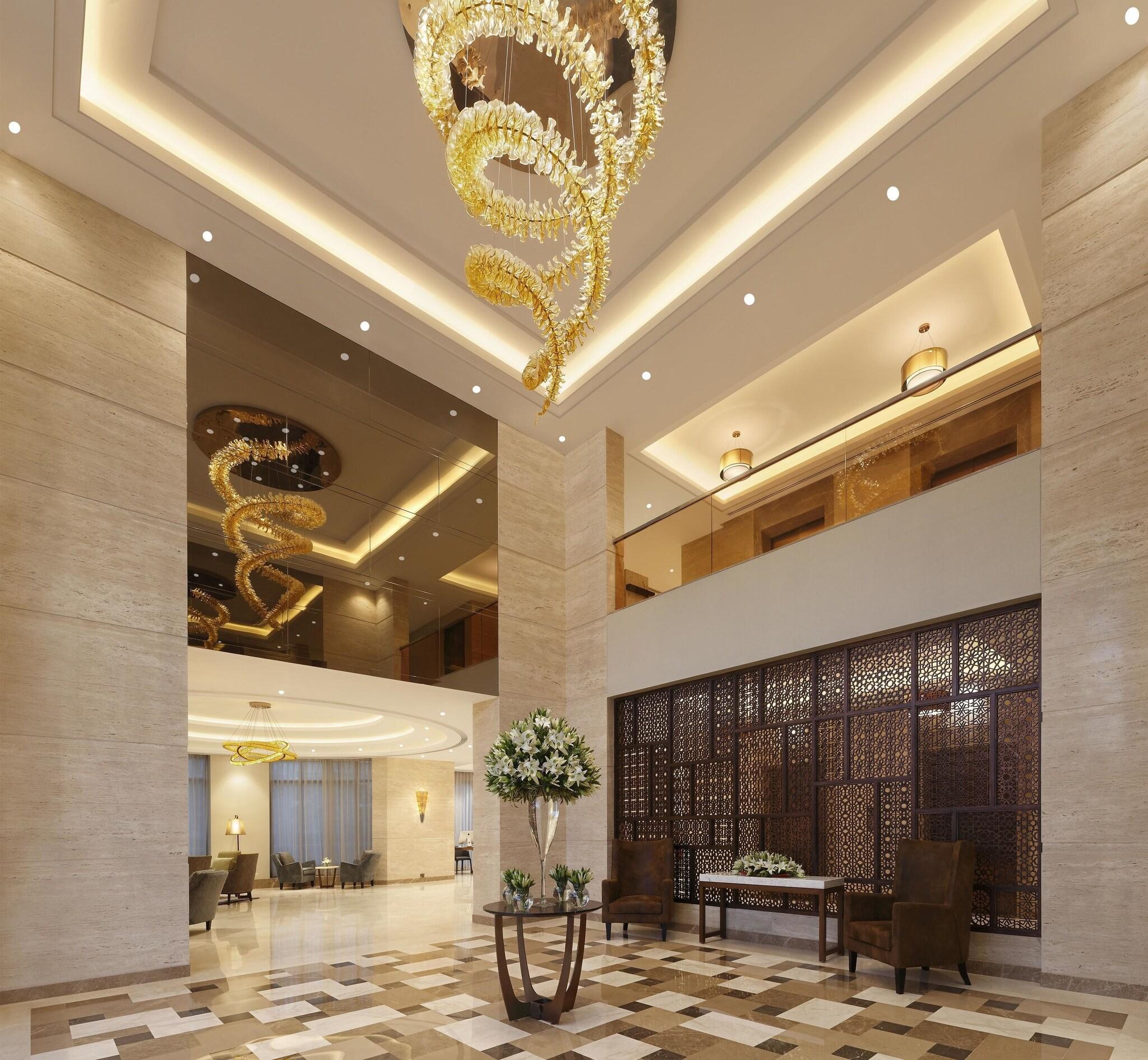 Vista Lobby Novotel Lucknow Gomti Nagar Hotel