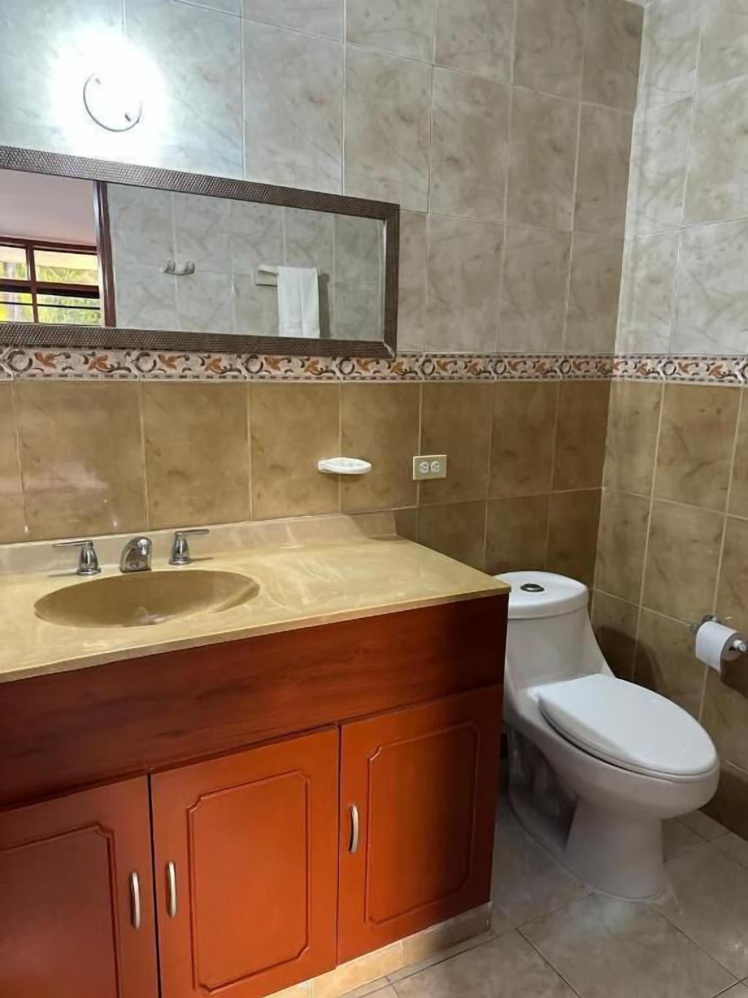 Equipamiento de Habitación HOTEL LADYMAR