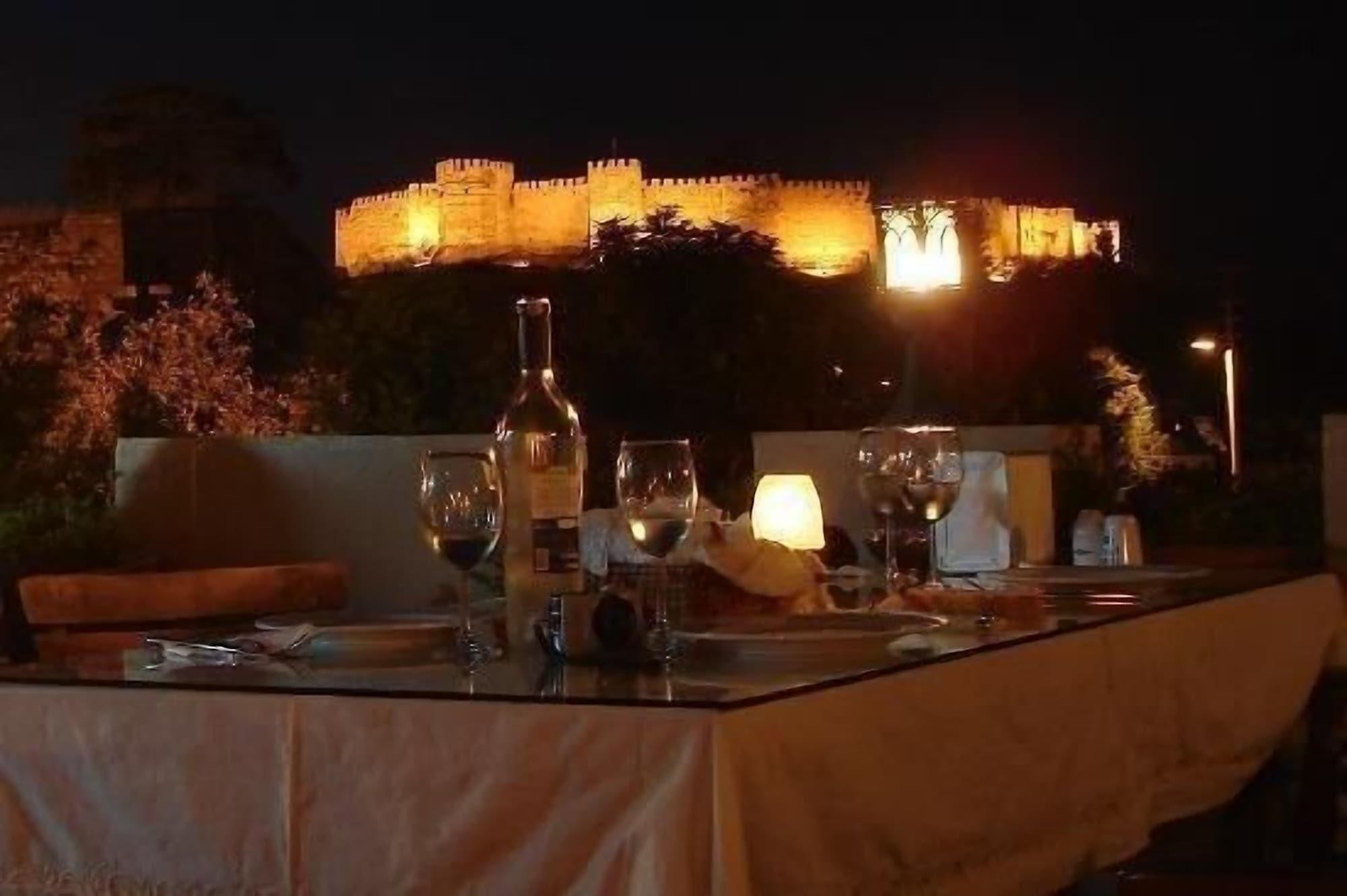 Restaurant Hotel Bella