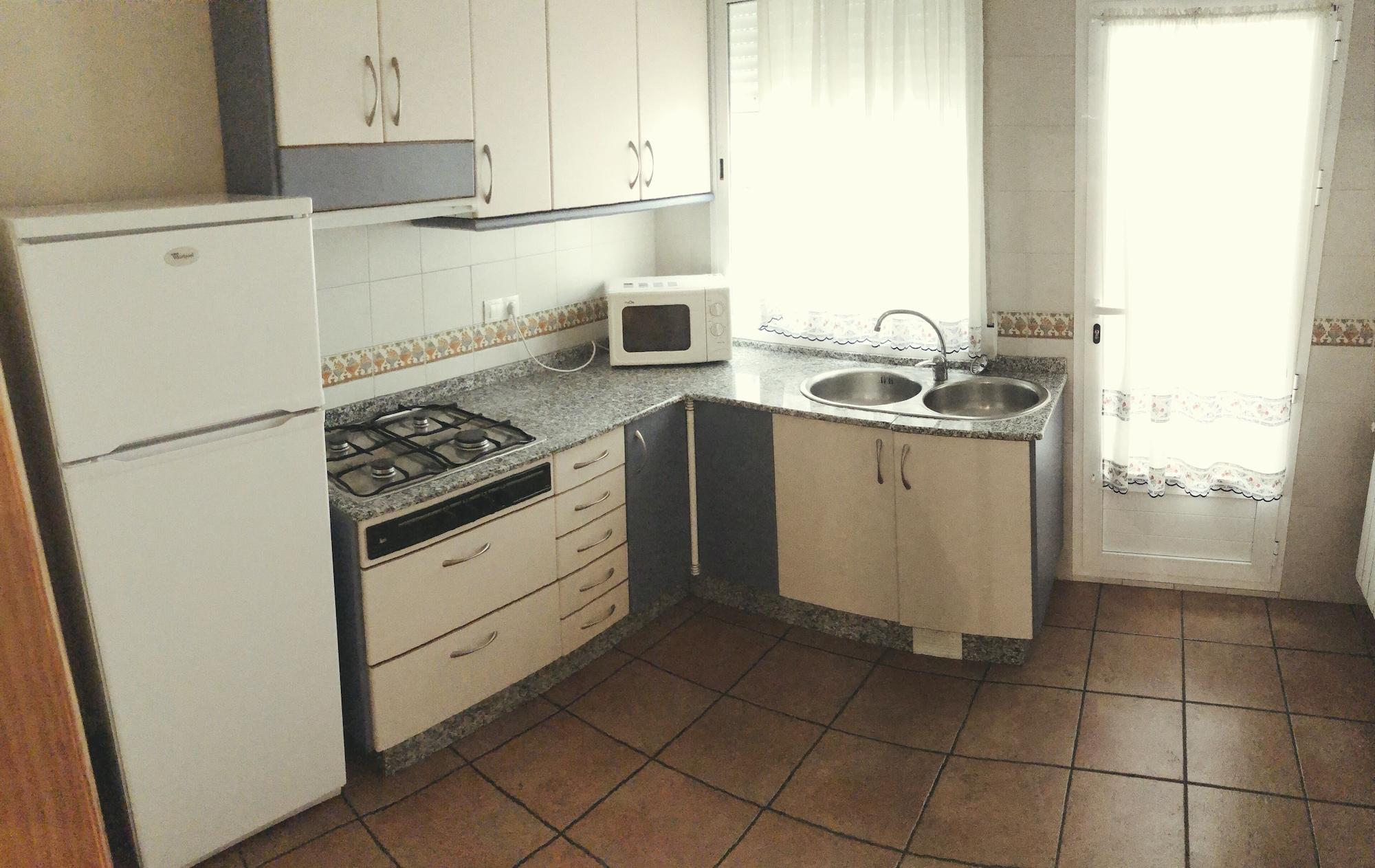 Equipamiento de Habitación Residencial Turístico Vega-Sierra