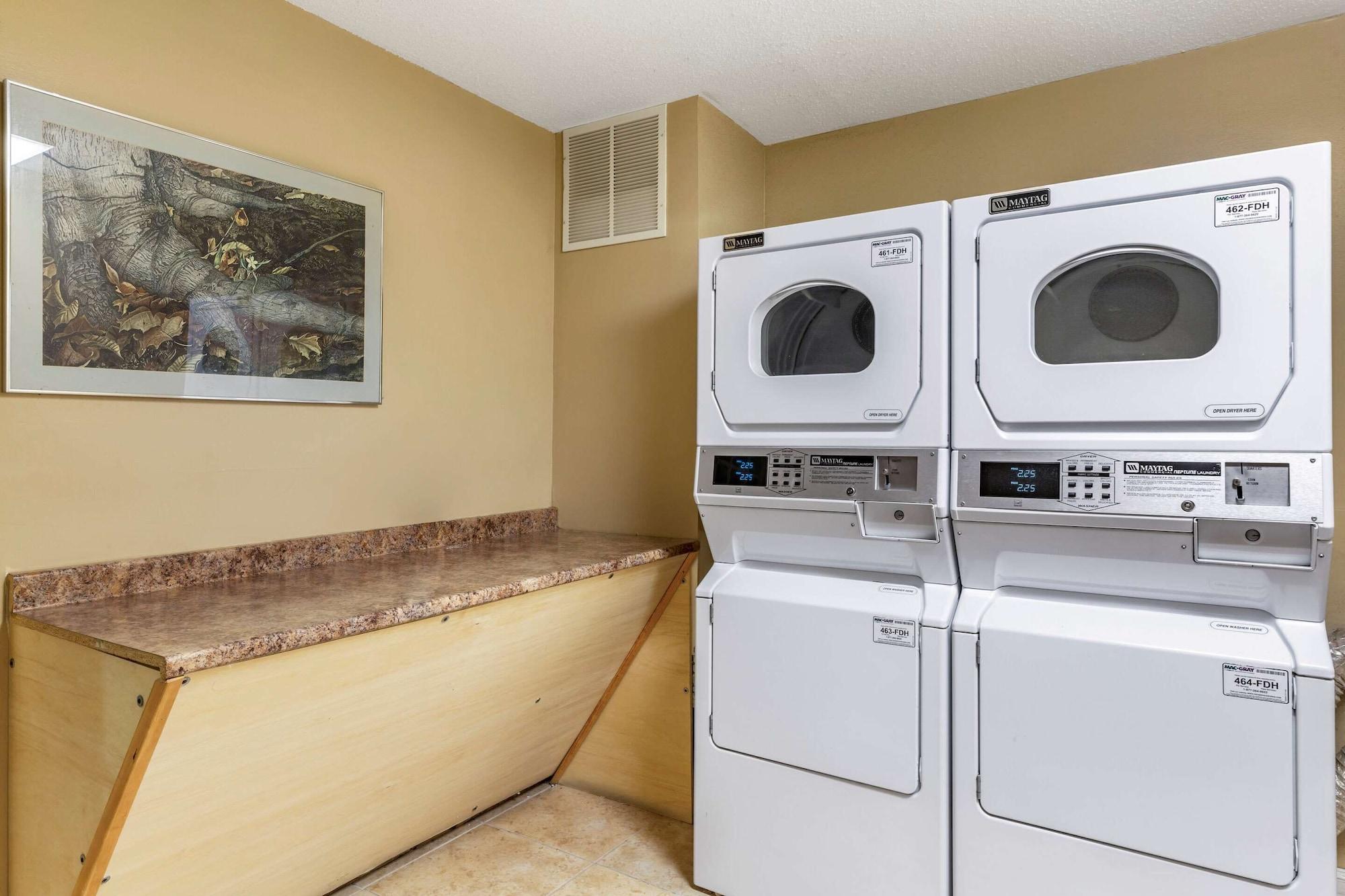 Vista Lobby Comfort Inn Foxboro – Mansfield