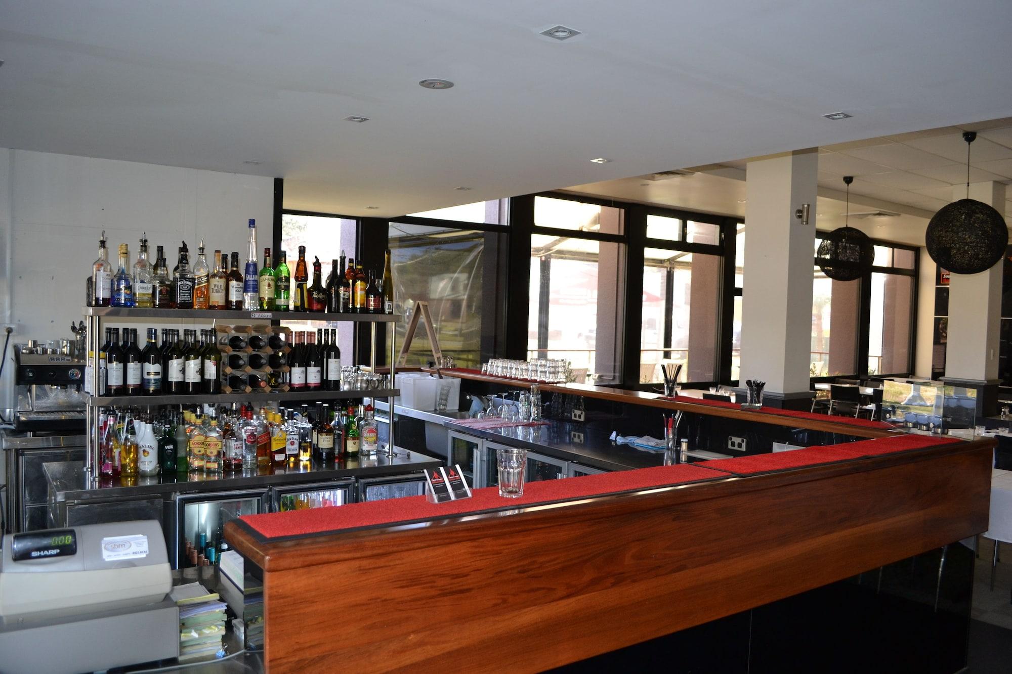 Bar/Salón Parkhaven