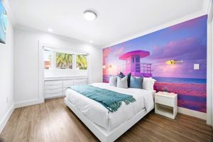 Alquiler Vacacional - Spectacular Miami Retreat / 5 Bedrooms/Htd Pool/MiniGolf/ Playground/Baby Items