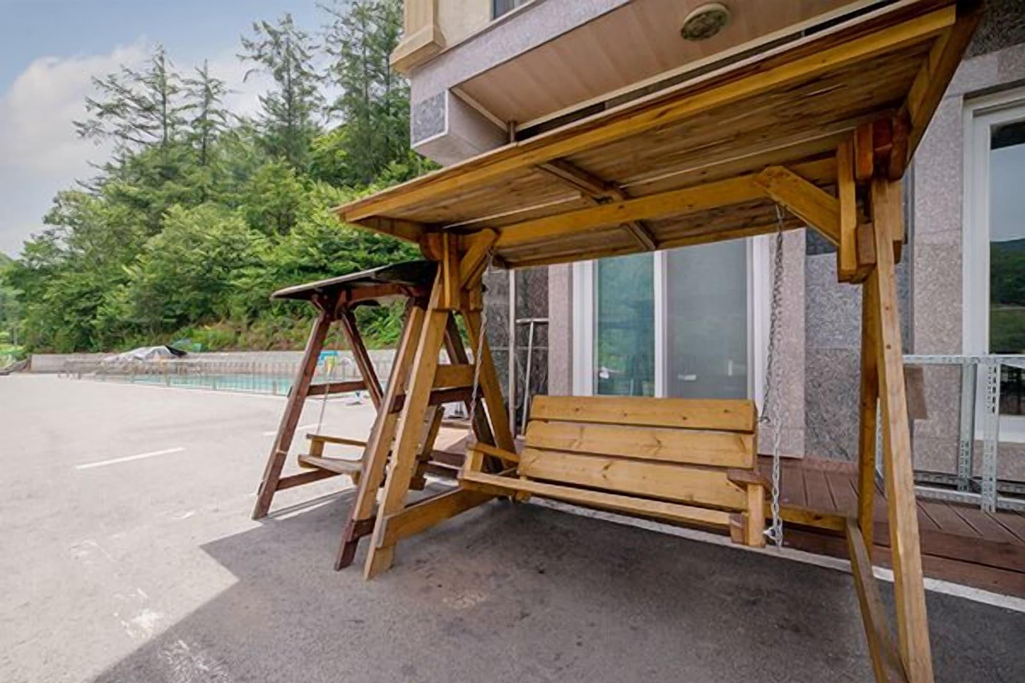 Vista Exterior Yongin Sun & Moon Peension