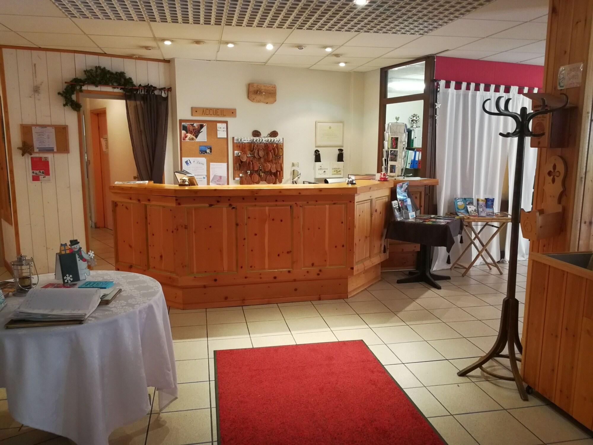 Vista Lobby Brit Hotel Espace