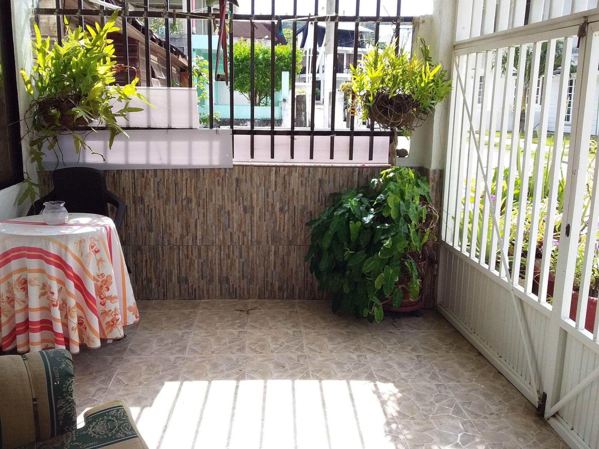 Comodidades del Alojamiento Room-green Sea Villa Helen Inn - Kilomet