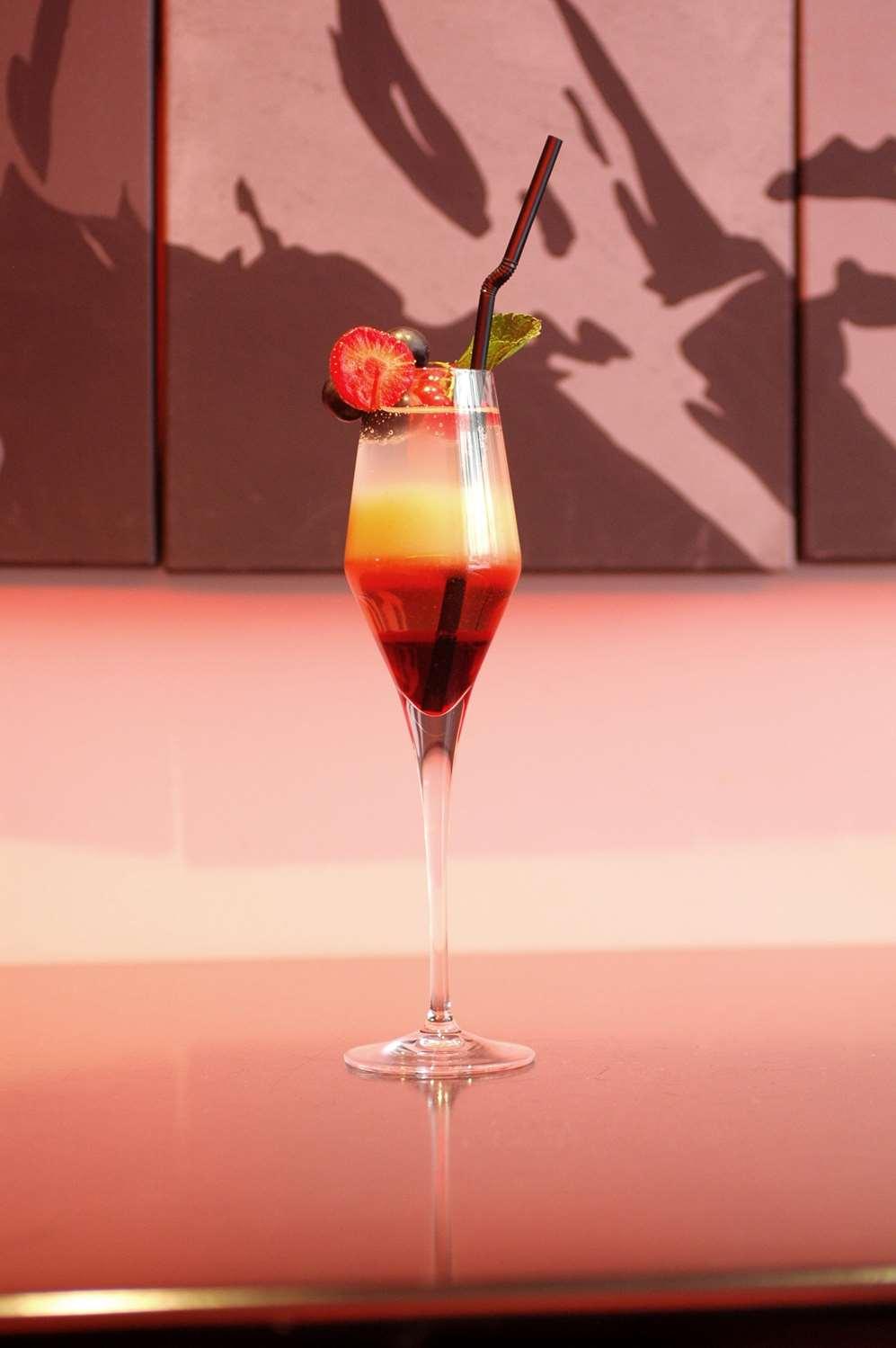 Hotel L'Empire Paris