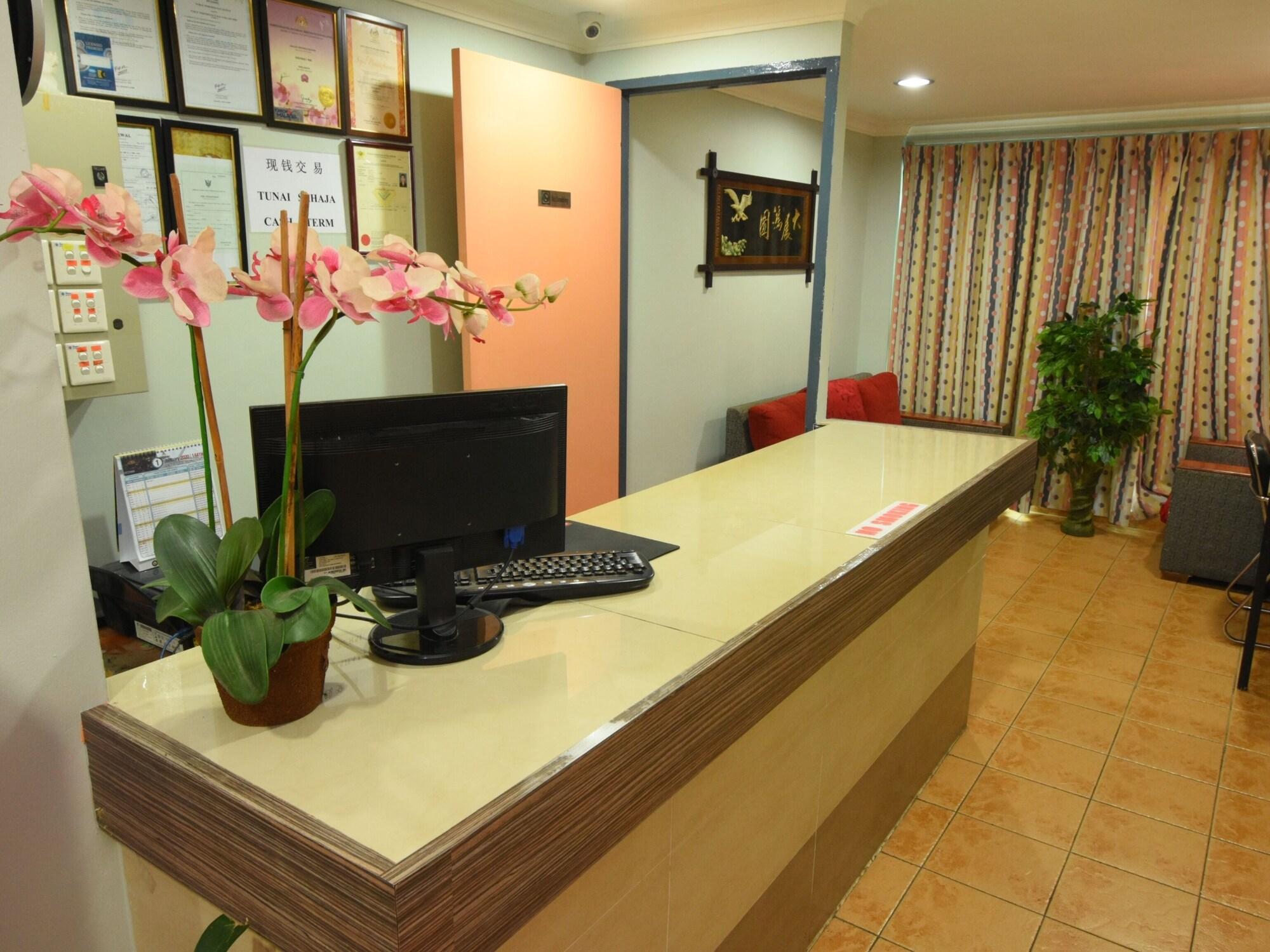 Vista Lobby OYO 89642 Highway Inn