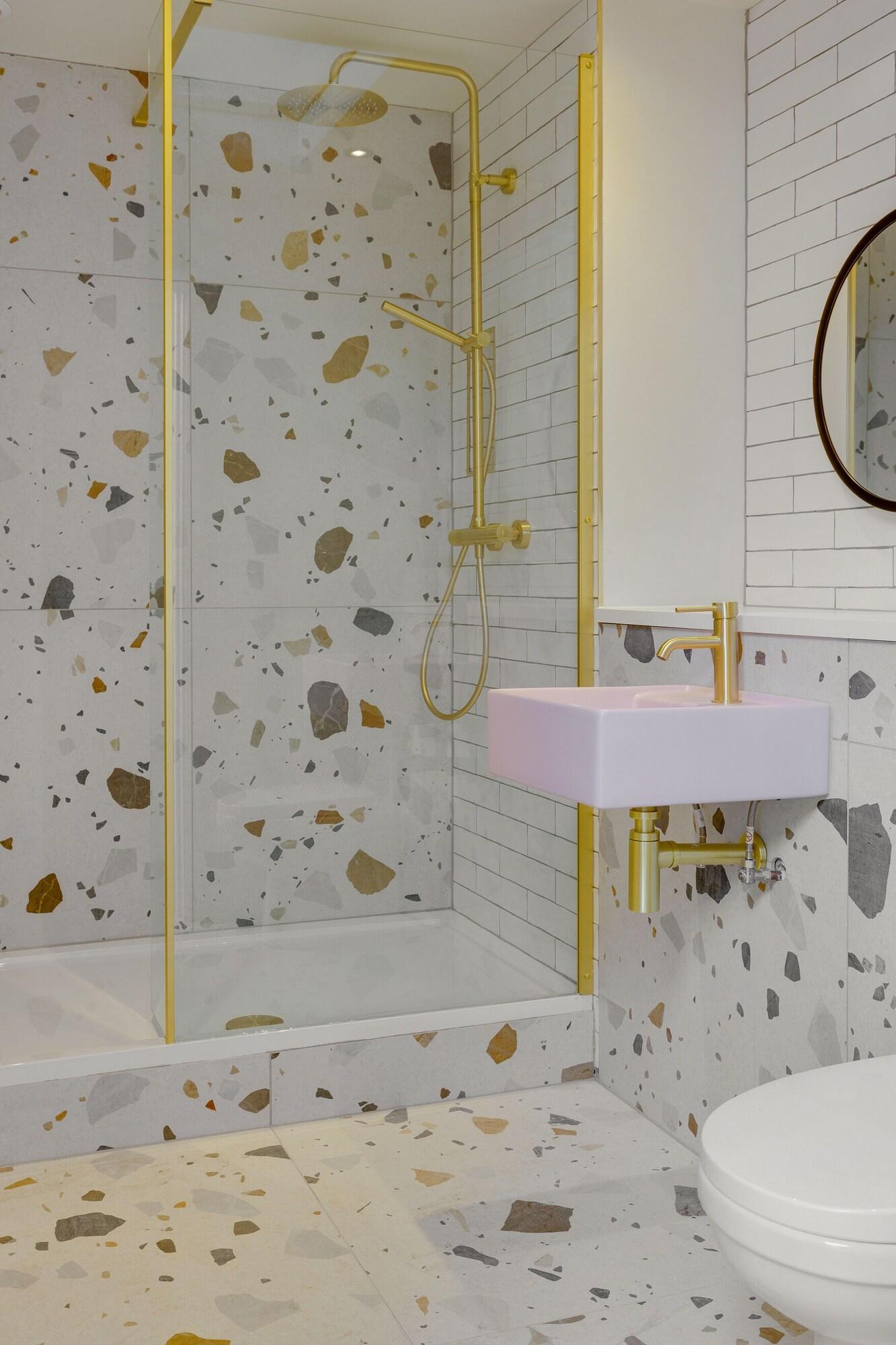 Equipamiento de Habitación CoalShed