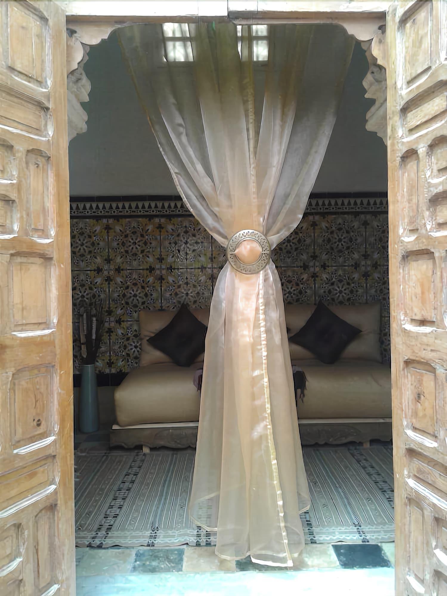 Vista Lobby Riad El Bir