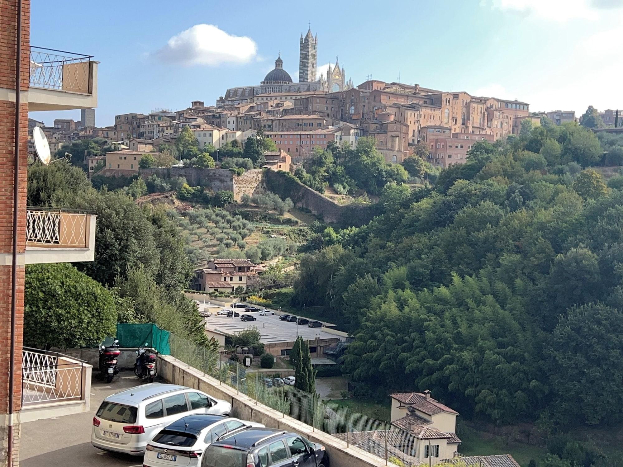 Varios San Prospero Suite