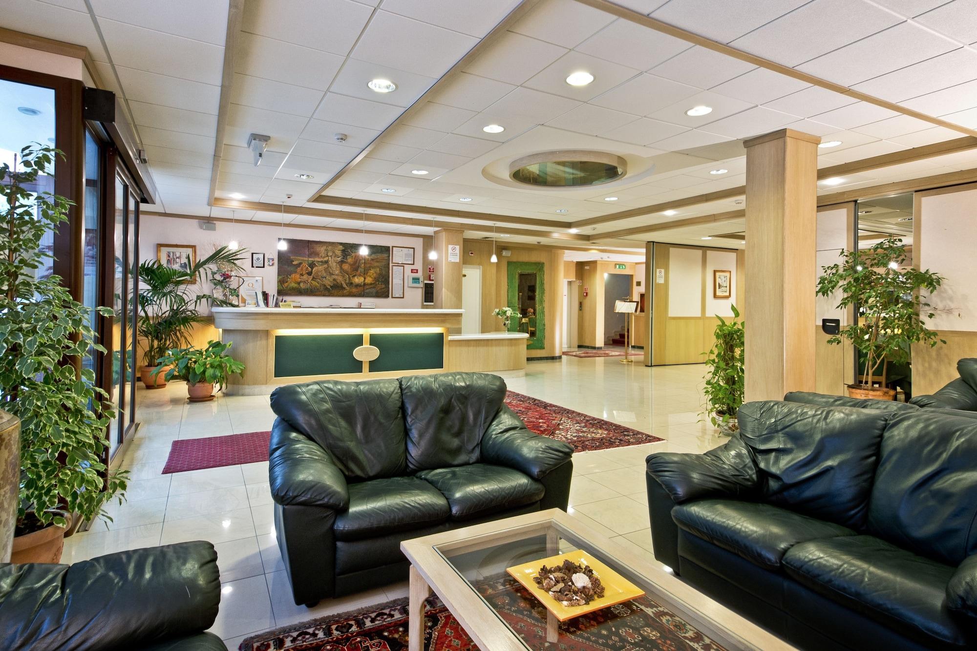 Vista Lobby Park Hotel La Grave