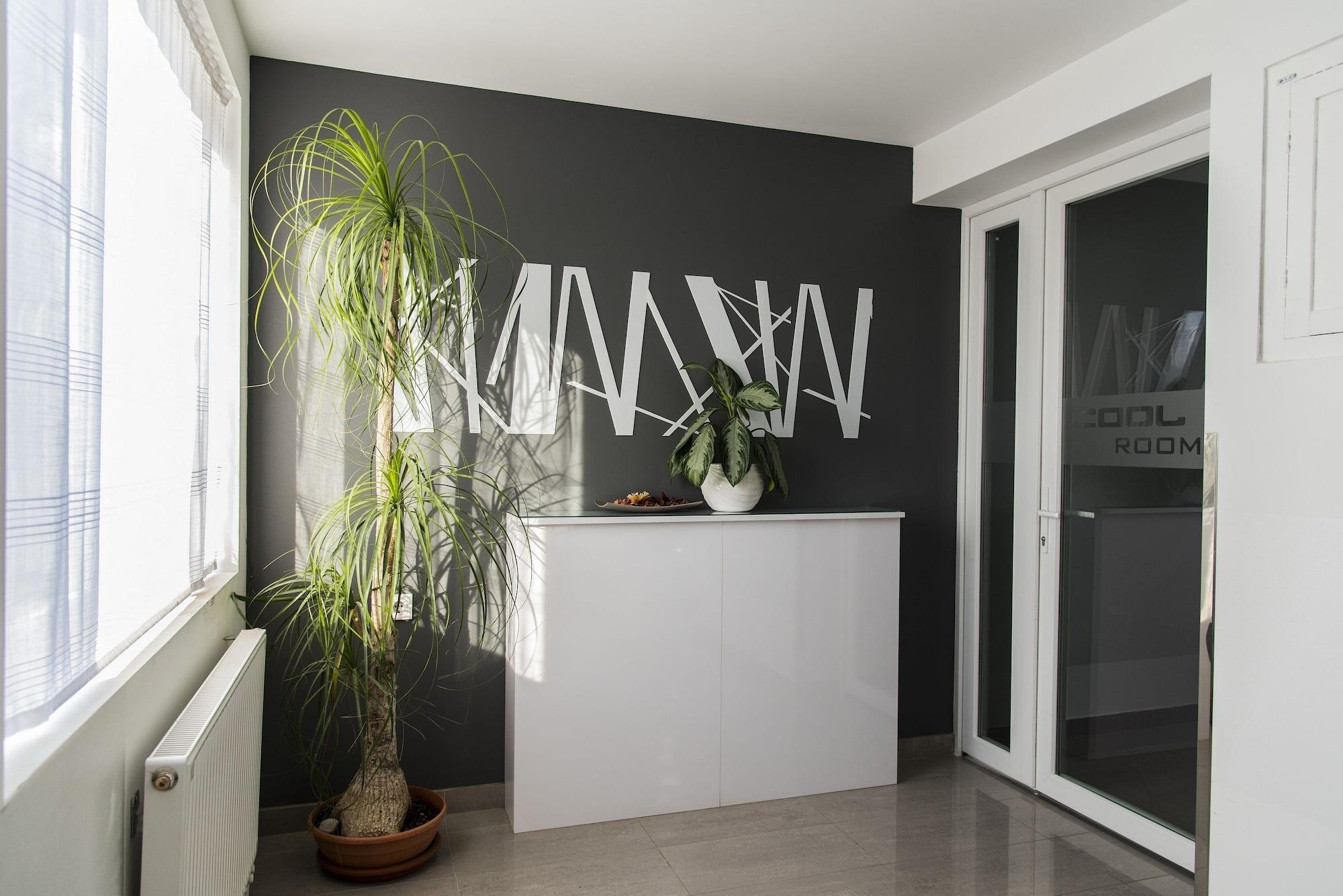 Vista Exterior Hotel Cool Zagreb Airport