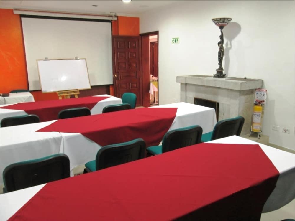 Sala de Reuniones Hotel Plaza 36