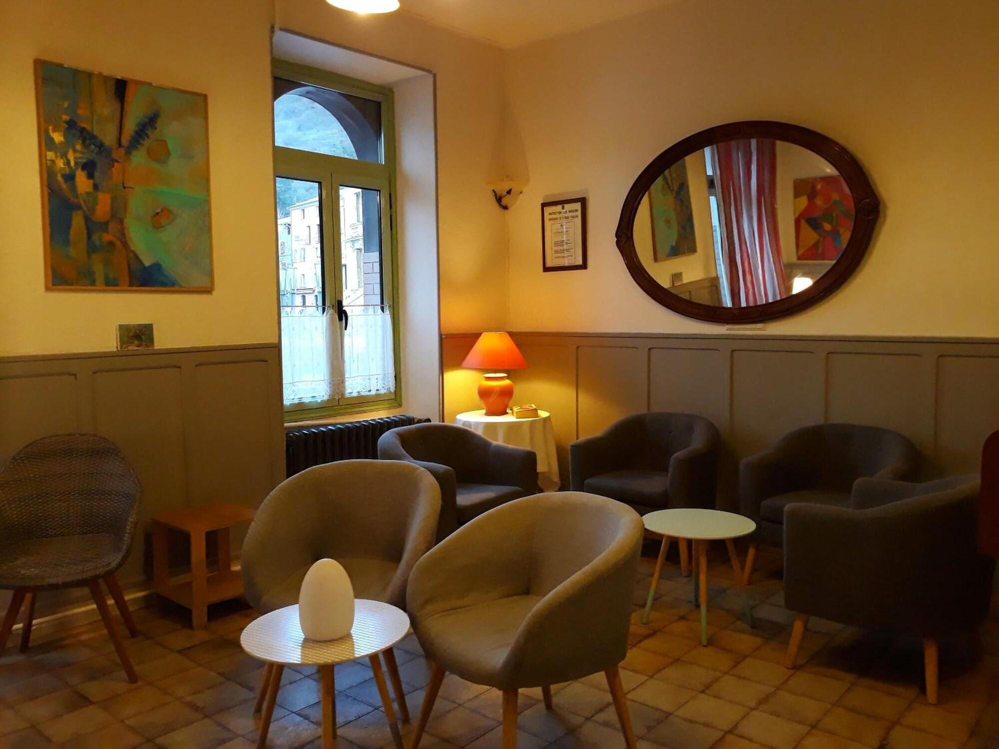 Vista Lobby Hotel Restaurant Ma Petite Auberge
