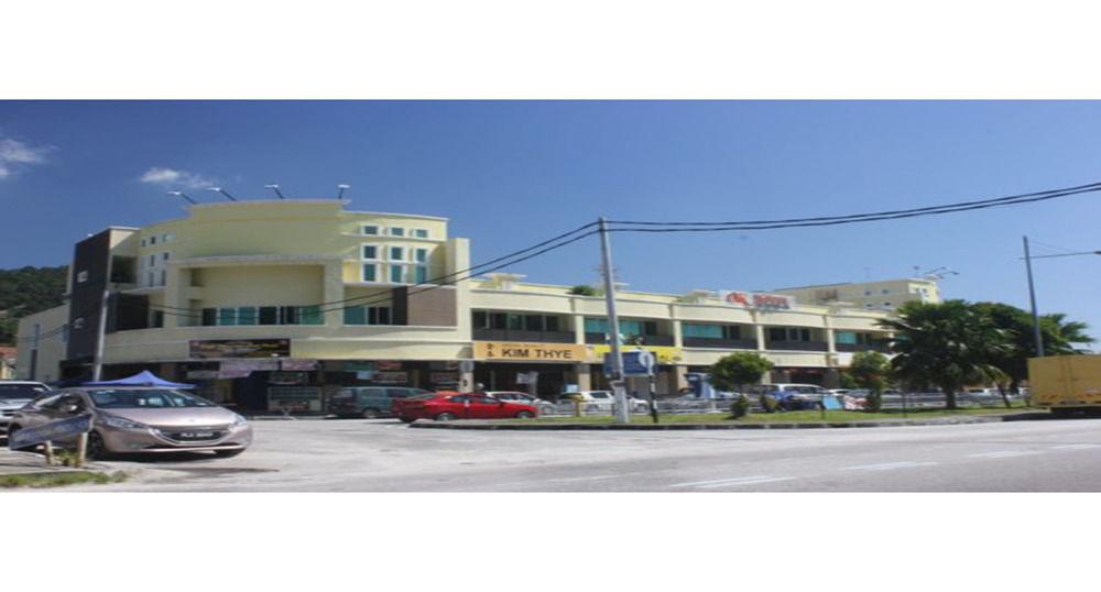 Varios OK Hotel