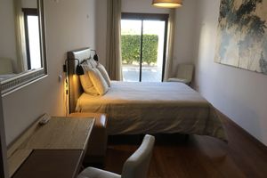 Alquiler Vacacional - LUXURIOUS APARTMENT, EXOTIC GARDEN, POOL, QUIET ...