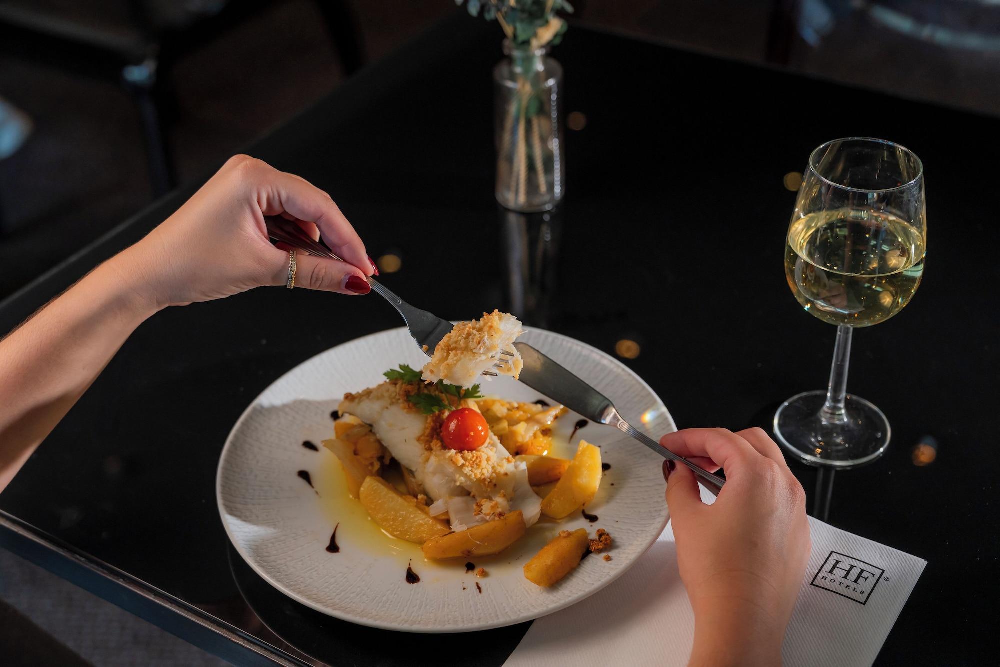 Bar/Salón HF Fénix Lisboa