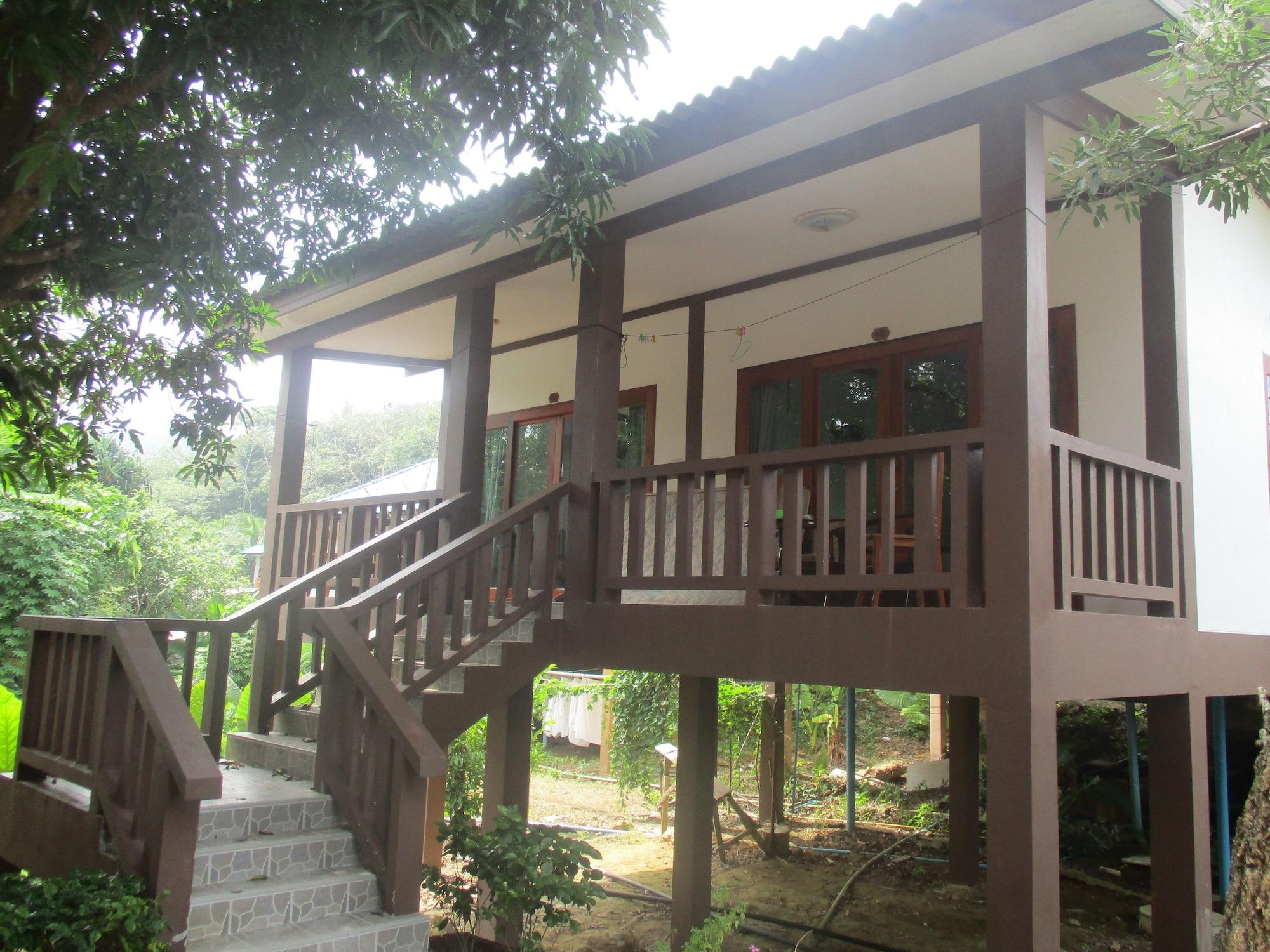 Equipamiento de Habitación Lanta Nature House