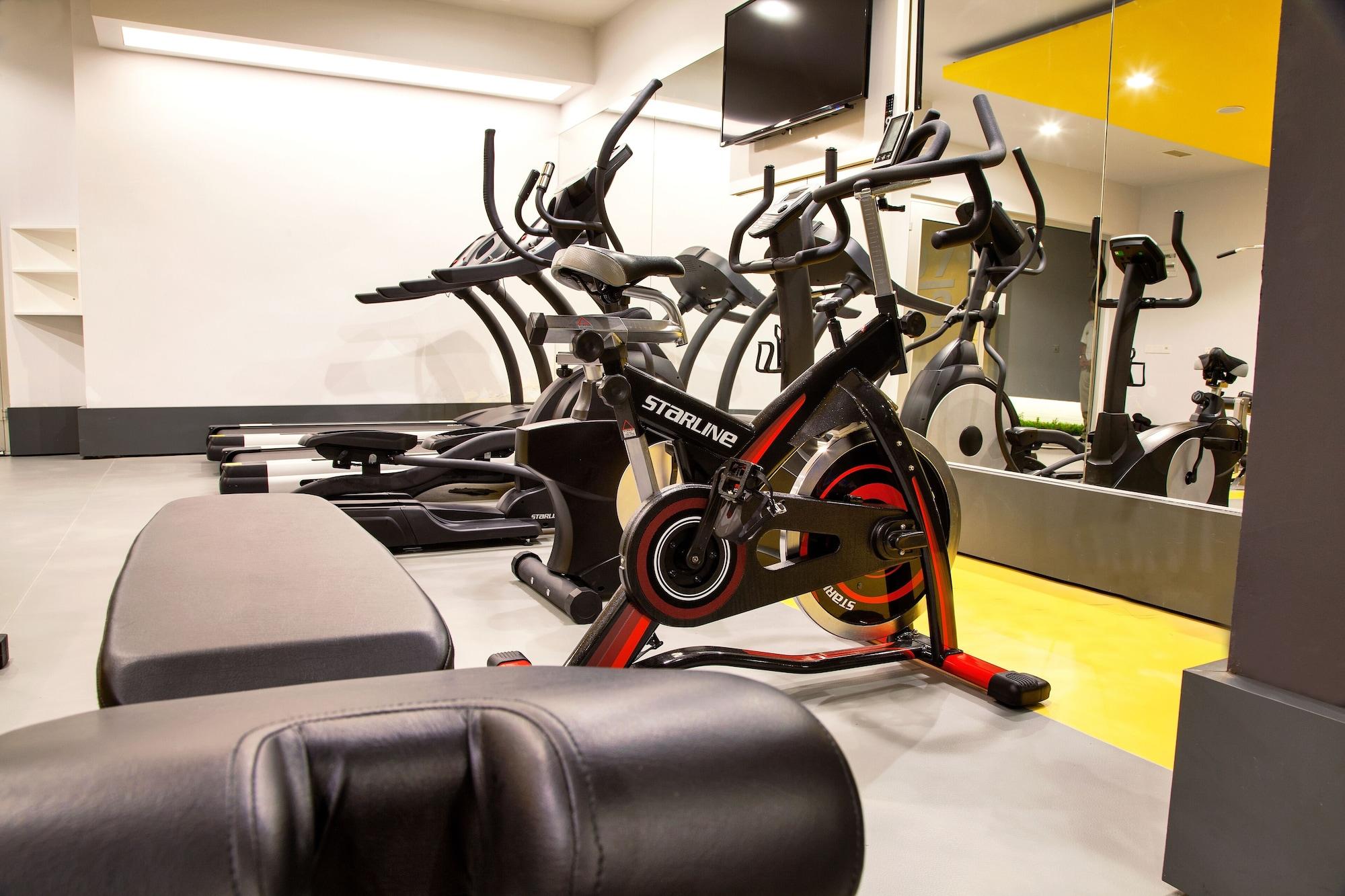 Gimnasio Green Garden Suites Hotel