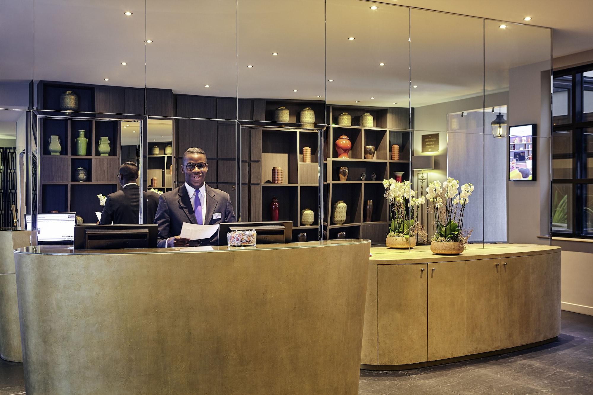 Vista Lobby Mercure Paris Tour Eiffel Grenelle