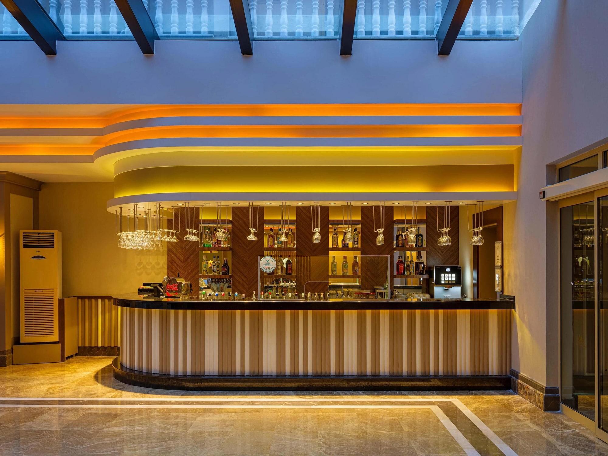 Vista Lobby Aydinbey Famous Resort - Ultra All Inclusive