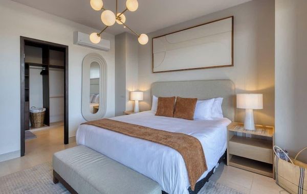 Luxury Cabo Condo With Multiple Pools, Pickleball, gym & Rooftop - Hoteles pet friendly en Cabo San Lucas
