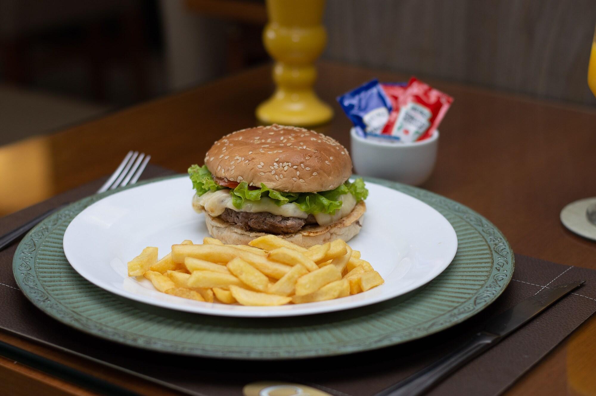 Restaurant Class Hotel Rio Claro