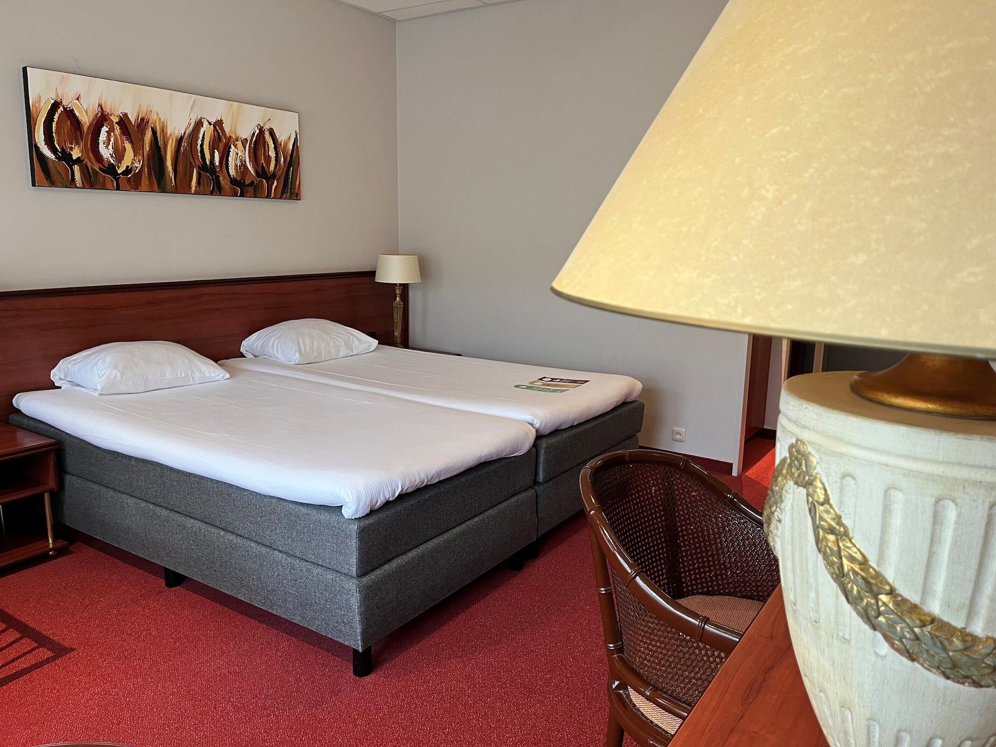 Habitación Parkhotel Tjaarda
