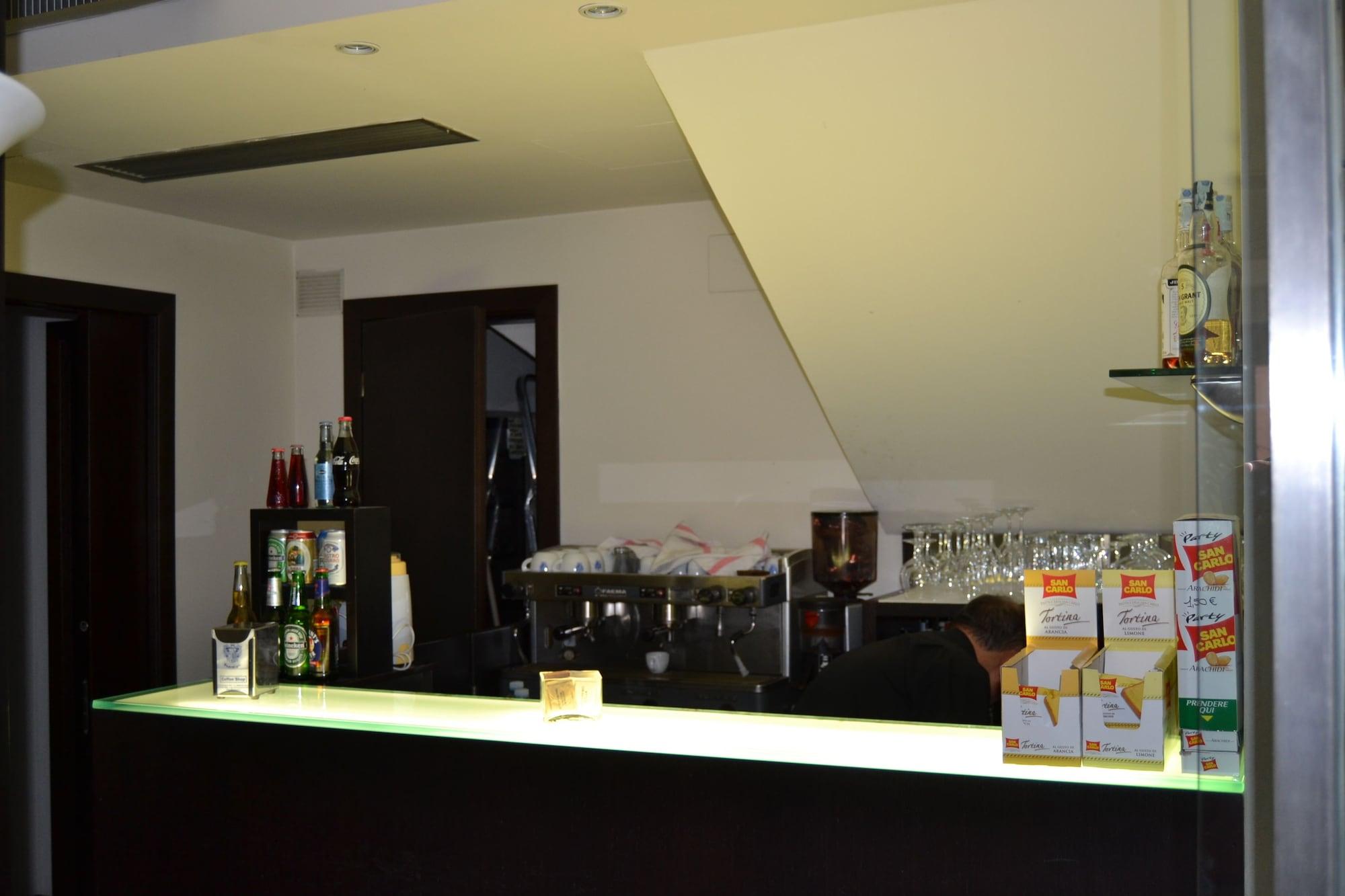 Bar/Salón Hotel I'Fiorino