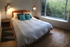 Alojamiento - Shangri-la Lodge