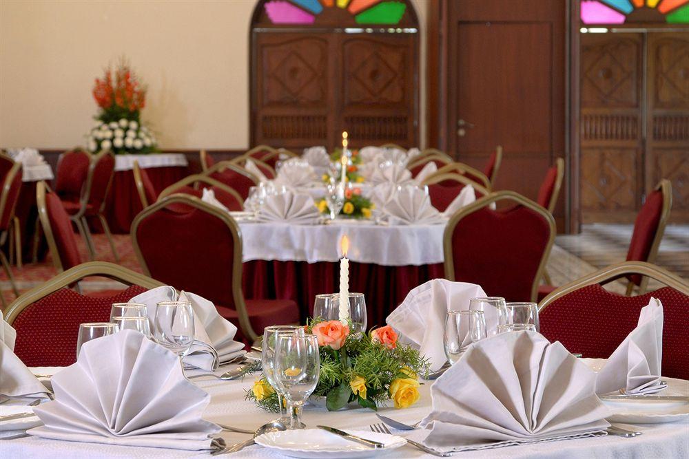 Restaurant The Grand Imperial
