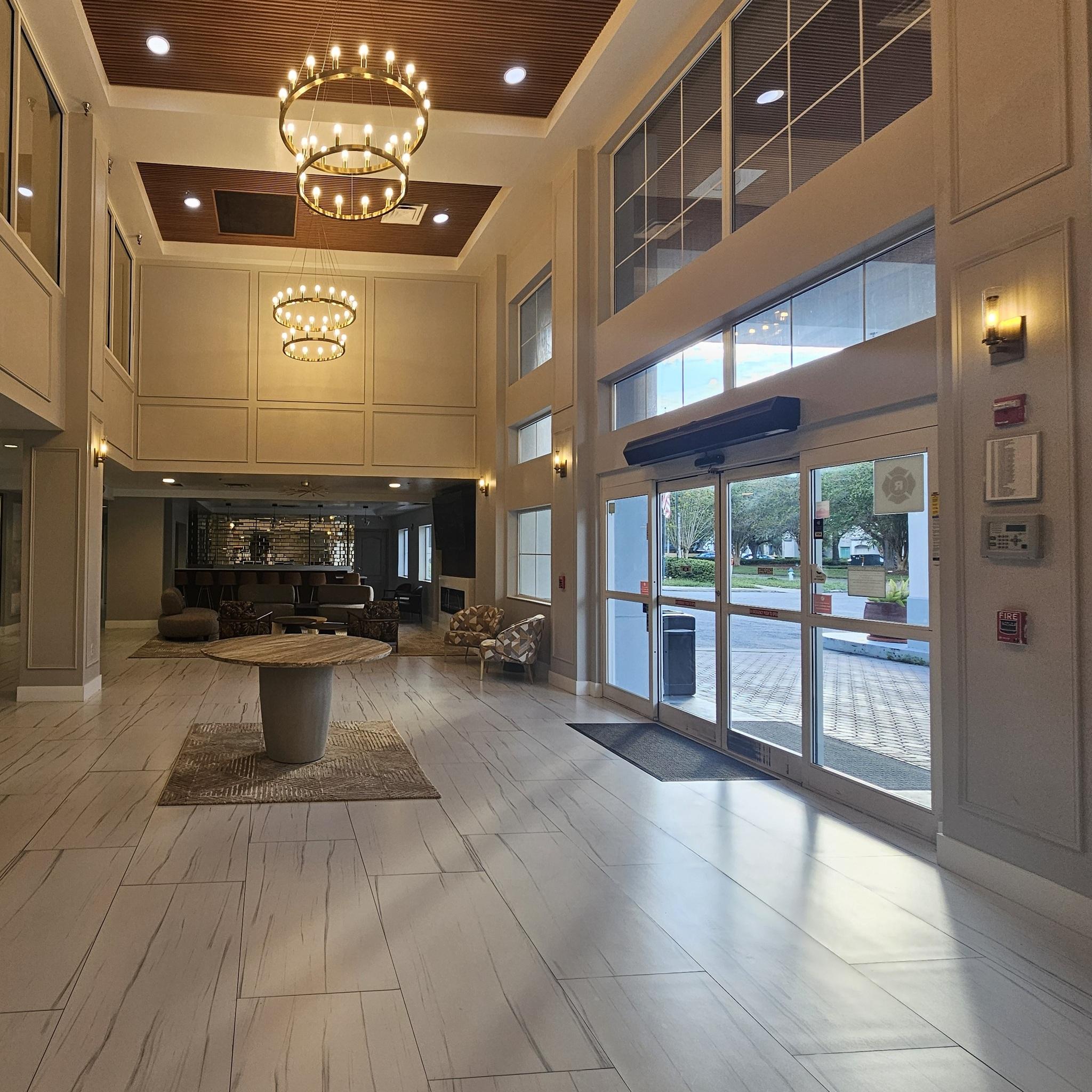 Vista Lobby Montreal Suites Orlando by IHG