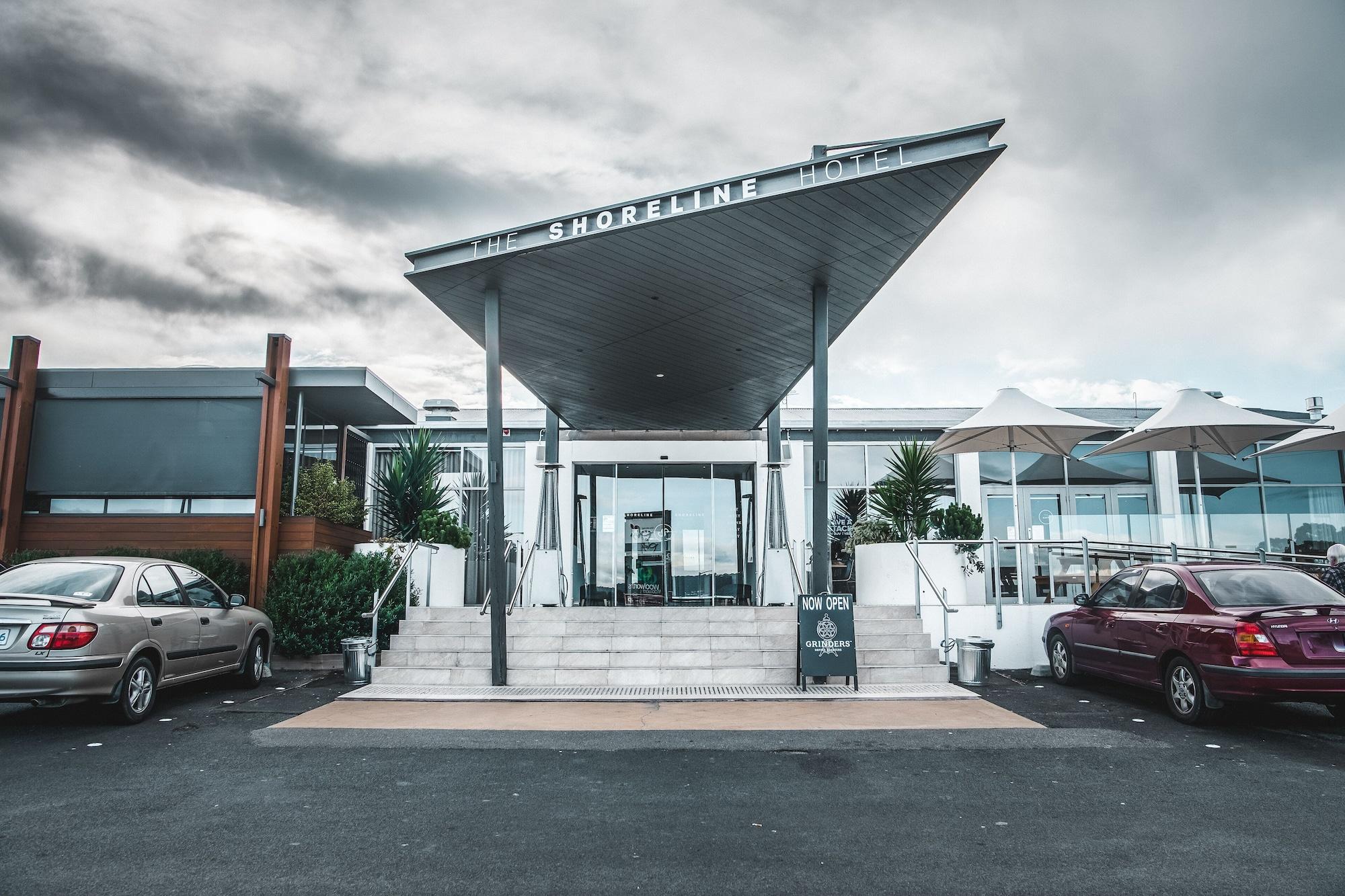 Vista Exterior Shoreline Hotel