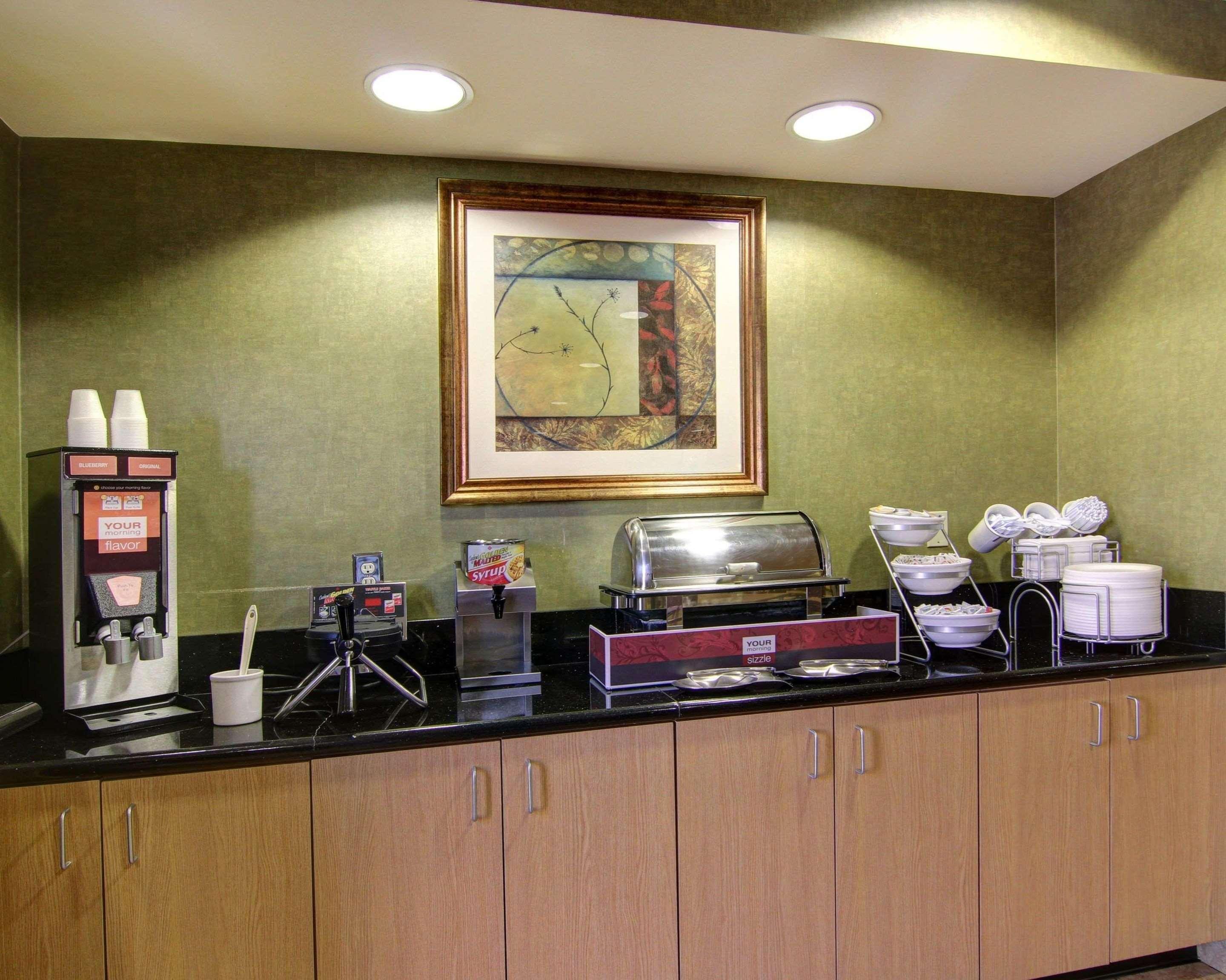 Restaurant Comfort Suites El Paso West